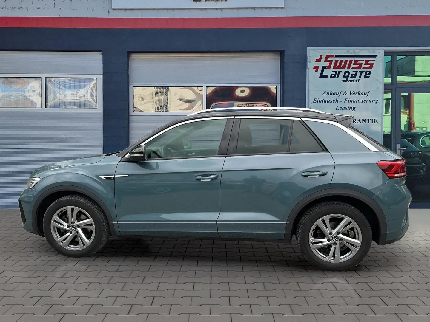 VW T-Roc 2.0 TSI R-Line DSG 4Motion mit AHK & Werksgarantie-image-4