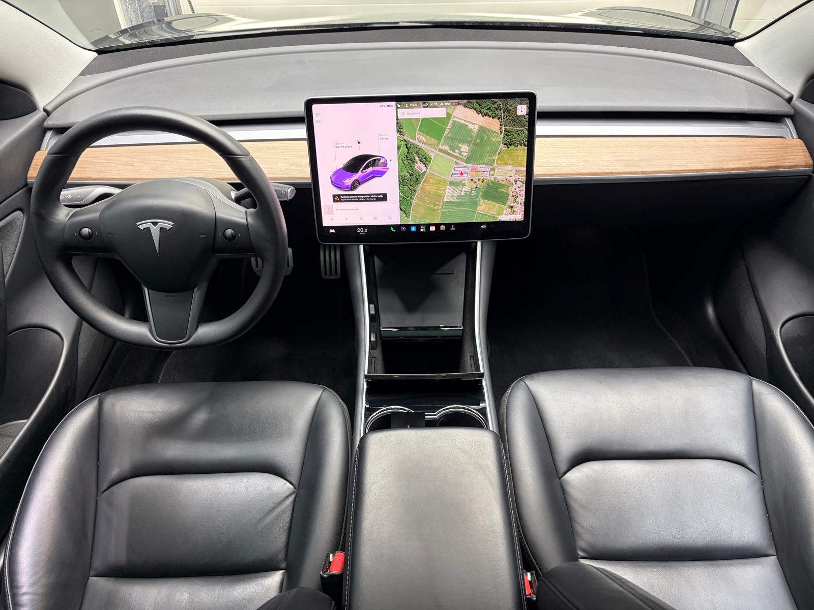 TESLA Model 3 Performance Dual Motor AWD-image-17