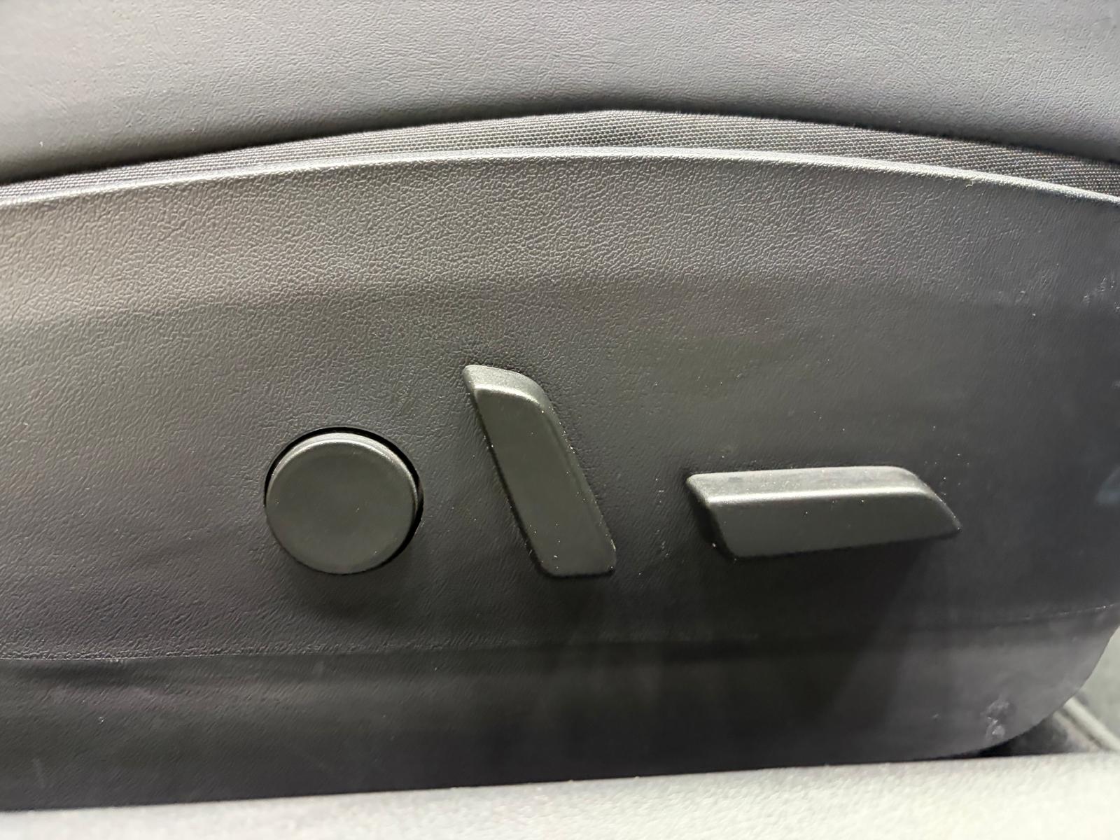 TESLA Model 3 Performance Dual Motor AWD-image-15