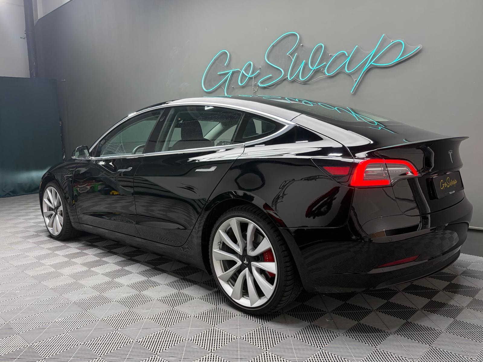 TESLA Model 3 Performance Dual Motor AWD-image-7