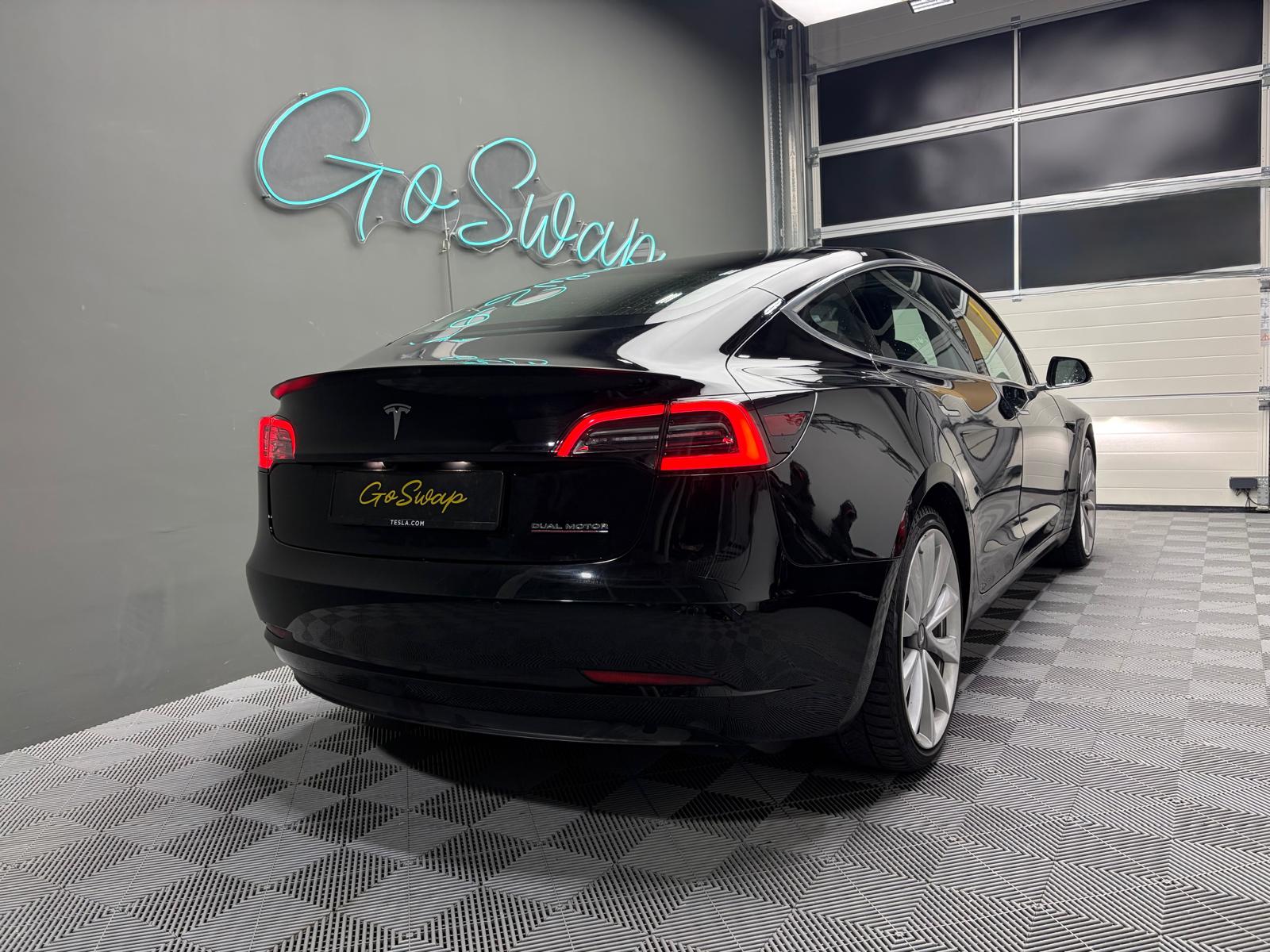 TESLA Model 3 Performance Dual Motor AWD-image-2