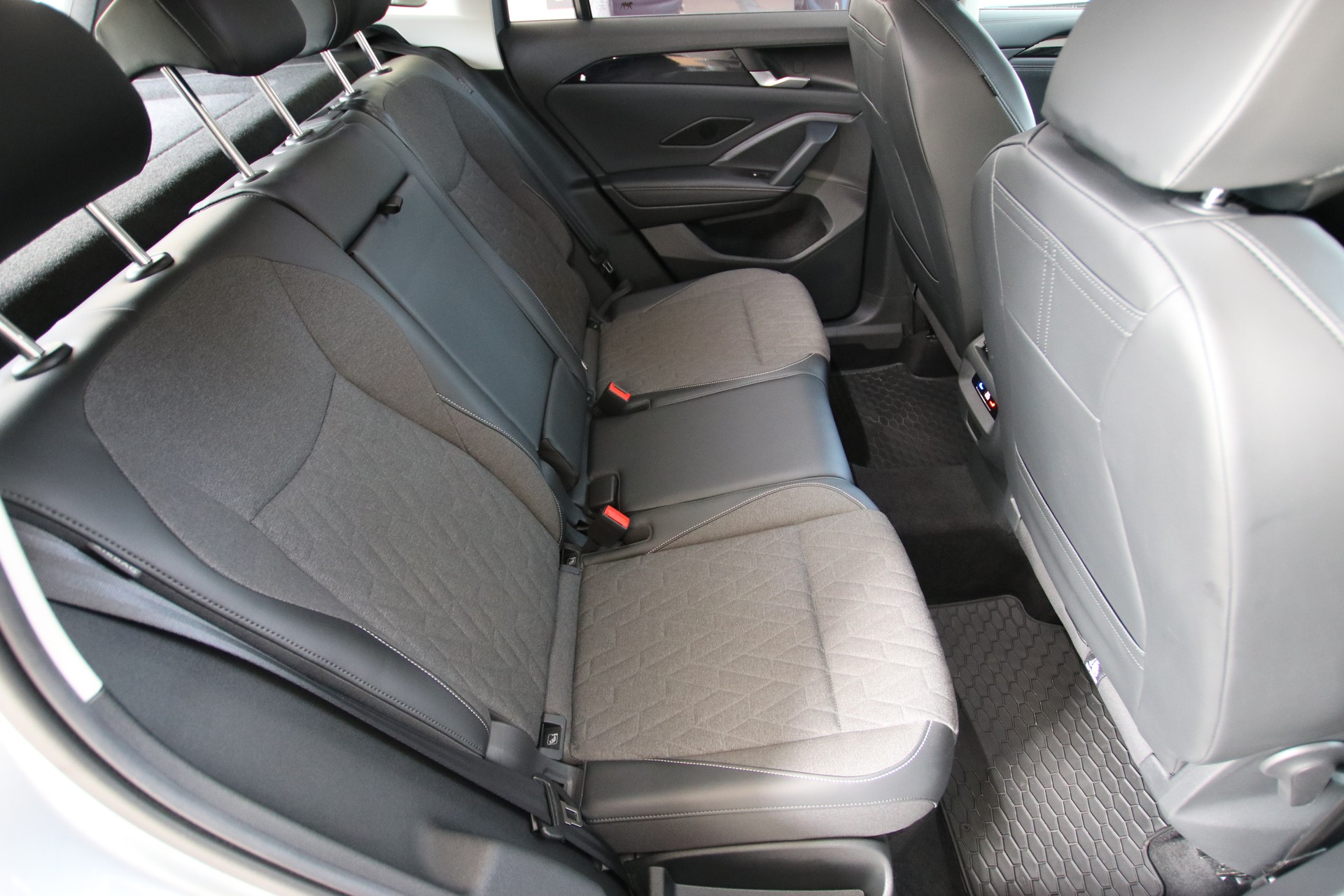 VW Tiguan 1.5 TSI evo2 mHEV Life DSG *Werksgarantie bis 09.2029*-image-14