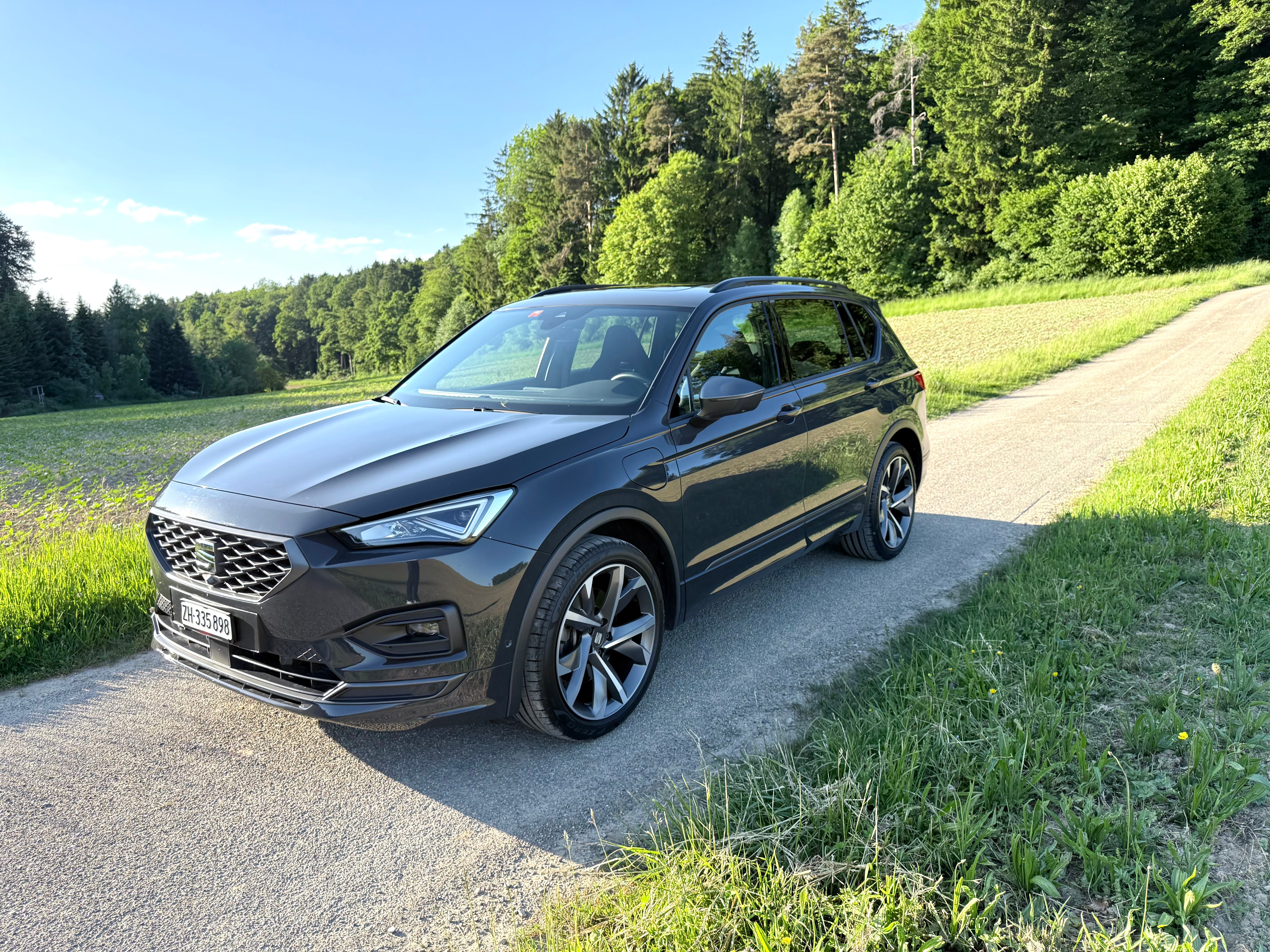 Car photo