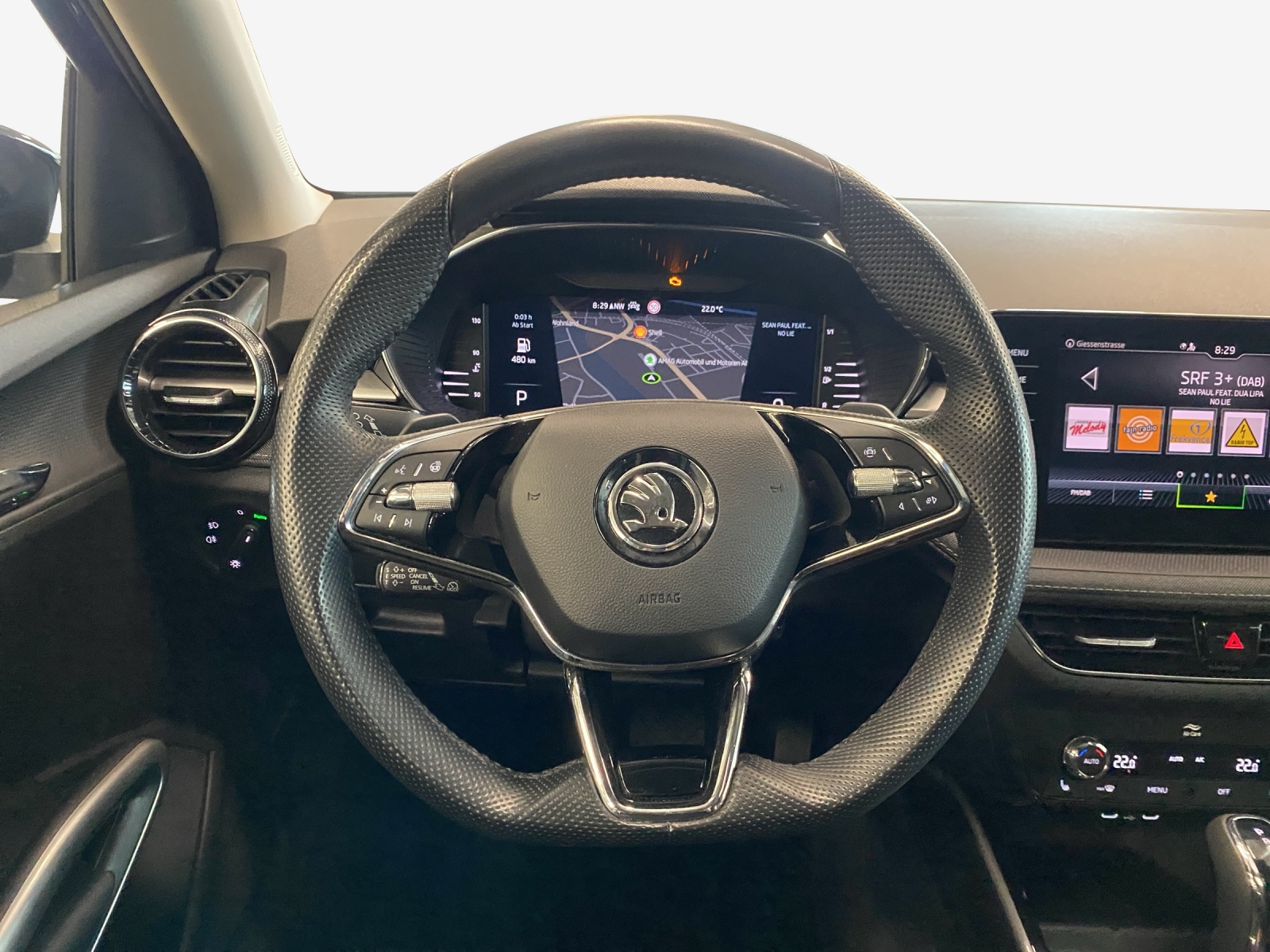 SKODA Fabia 1.0 TSI First Edition DSG-image-9