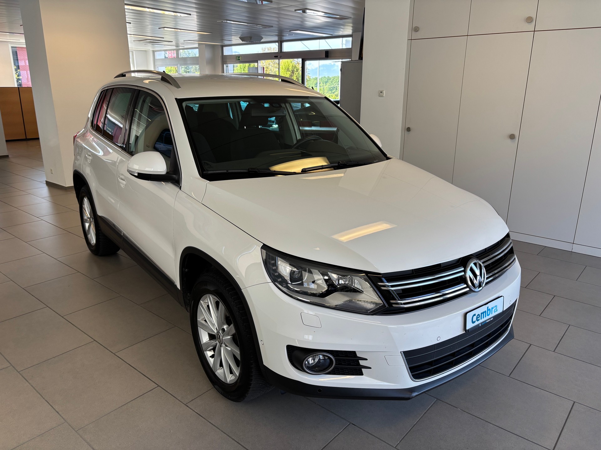 VW Tiguan 2.0 TDI BlueMotion Sport&Style 4Motion DSG-showroom-element-1