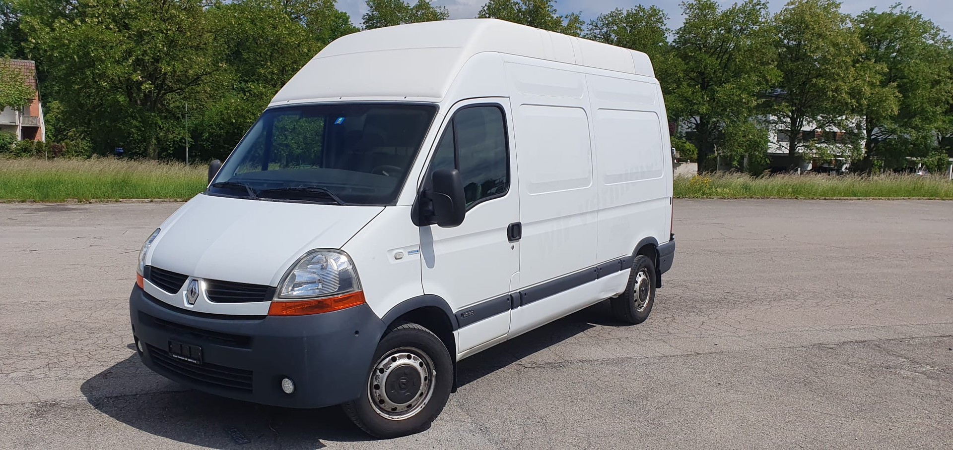 RENAULT 2.5 dCi 150-image-1