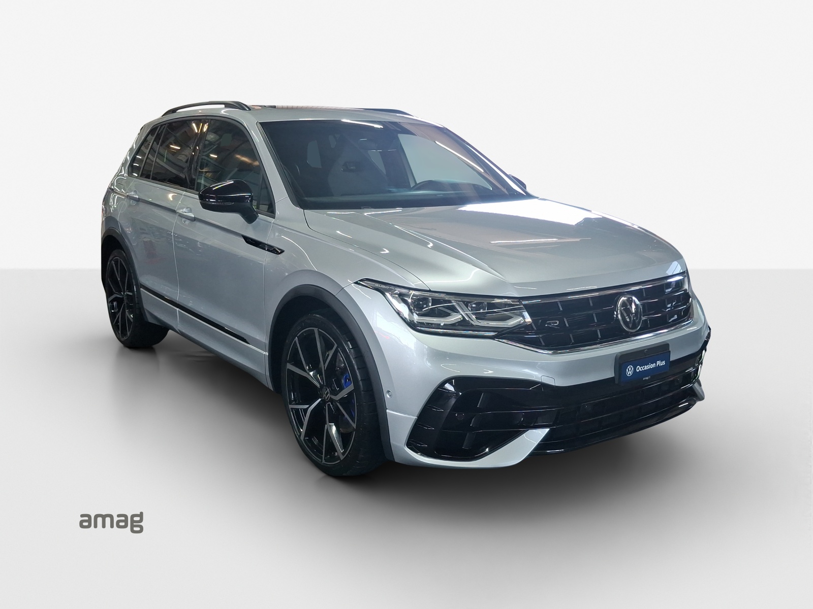 VW Tiguan 2.0TSI R 4Motion DSG-image-5