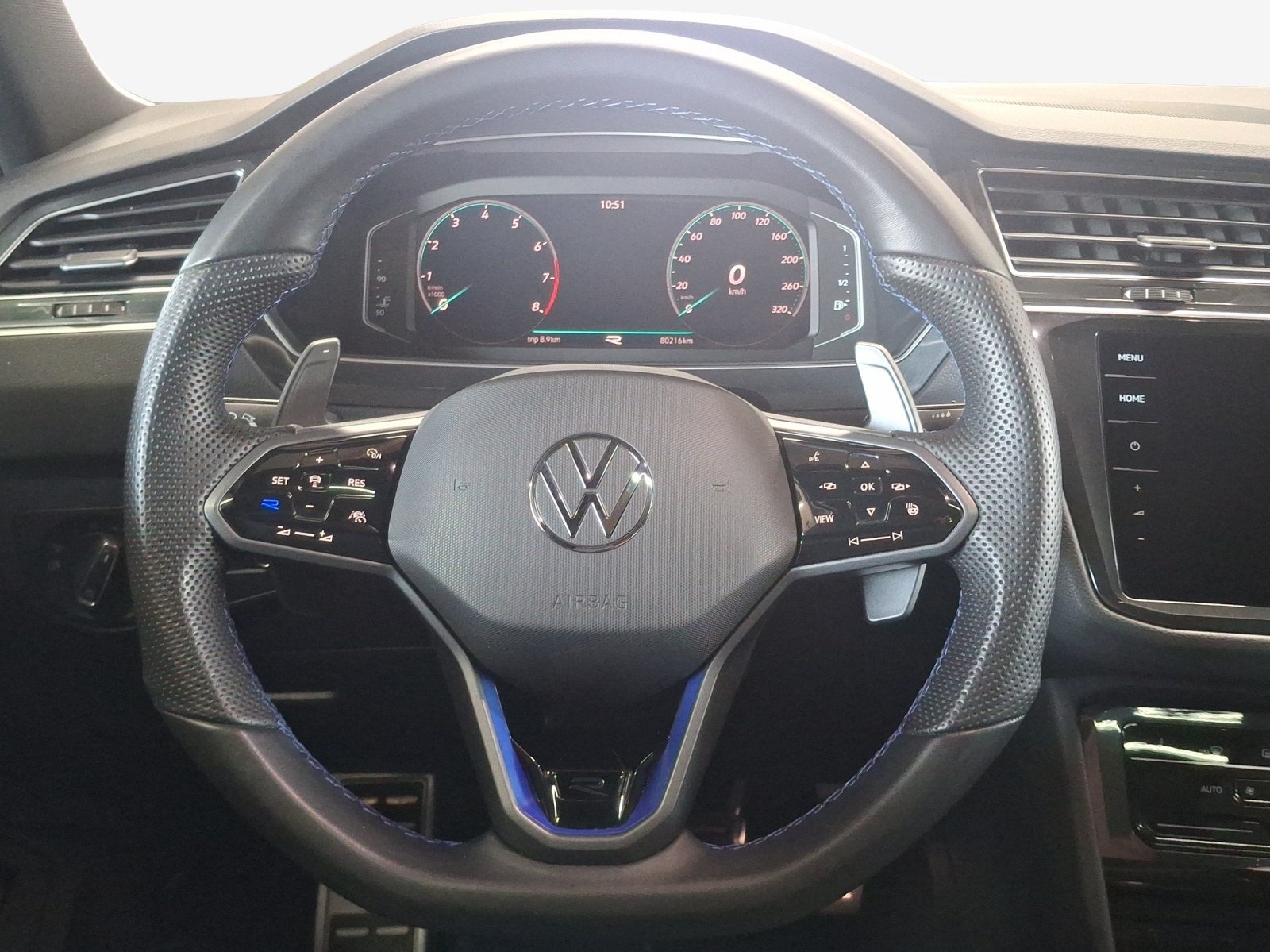 VW Tiguan 2.0TSI R 4Motion DSG-image-9