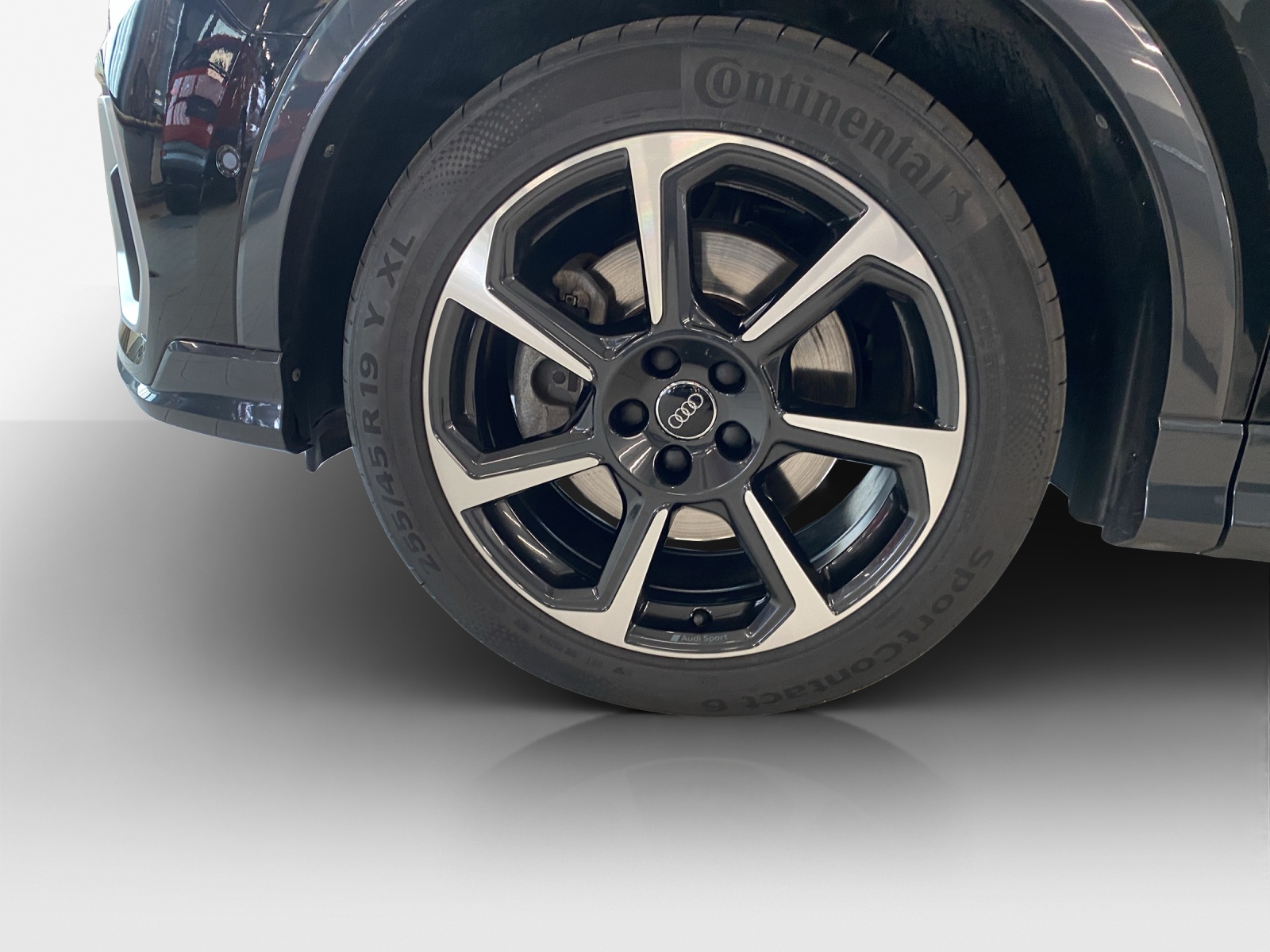 AUDI Q3 Sportback 45 TFSI S line quattro S-tronic-image-14