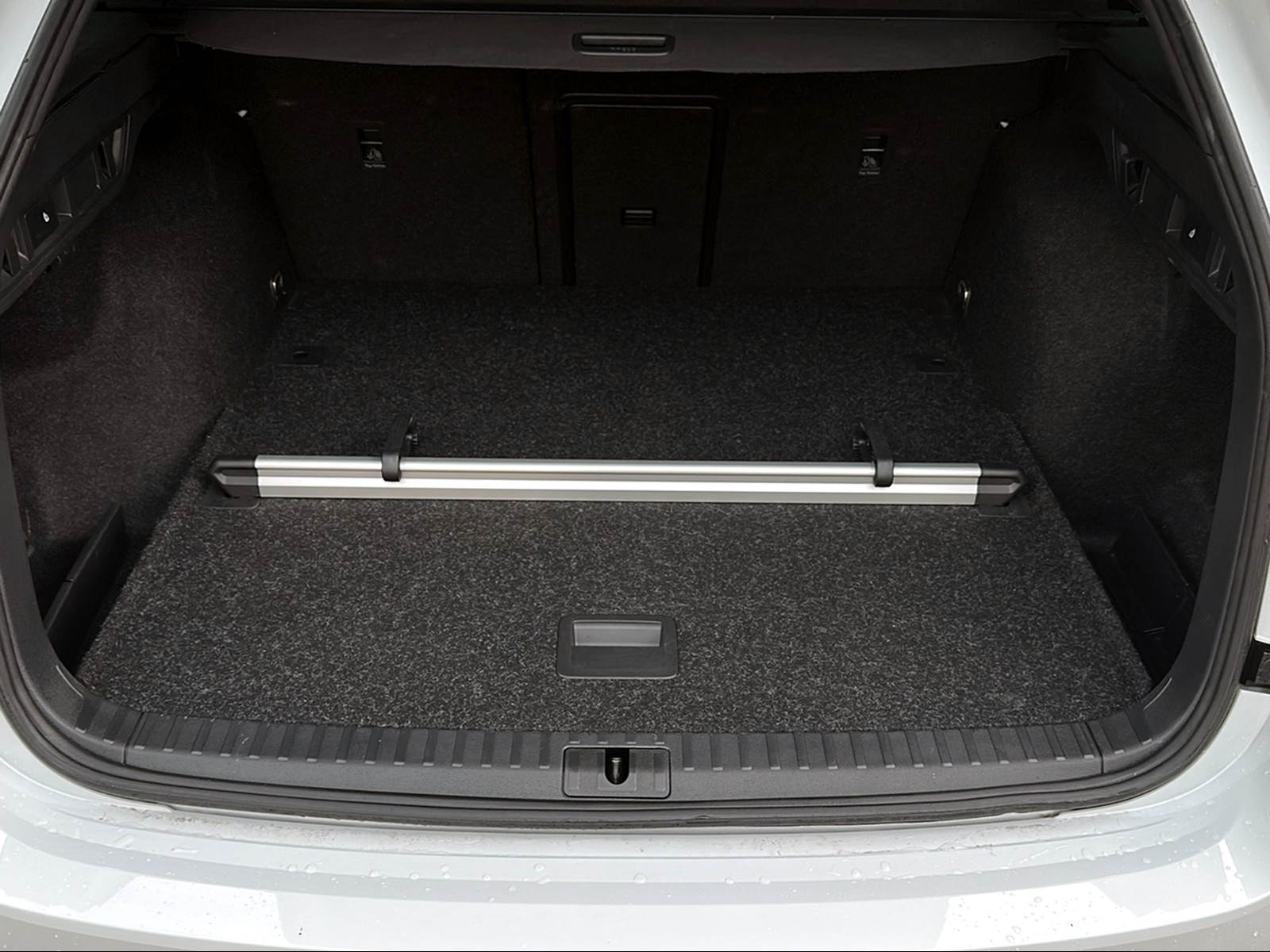SKODA Octavia Combi 2.0 TSI DSG RS-image-9