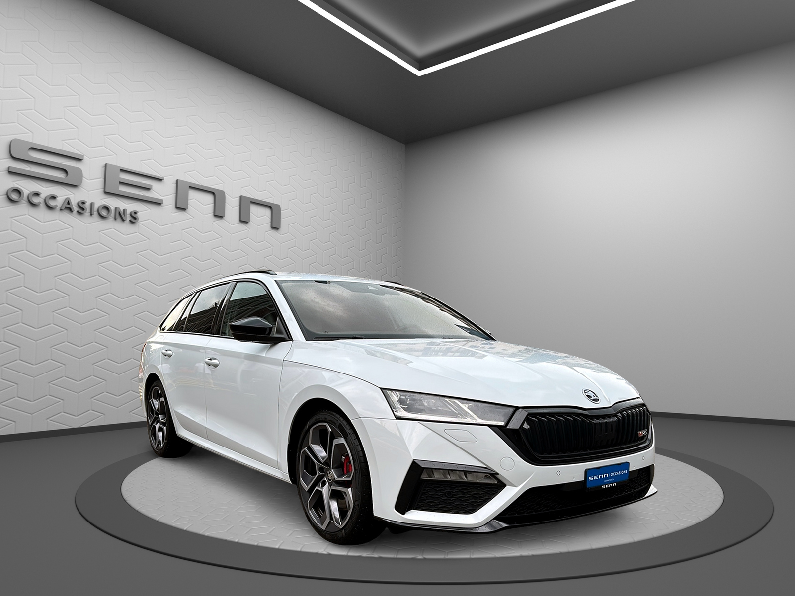 SKODA Octavia Combi 2.0 TSI DSG RS-image-7