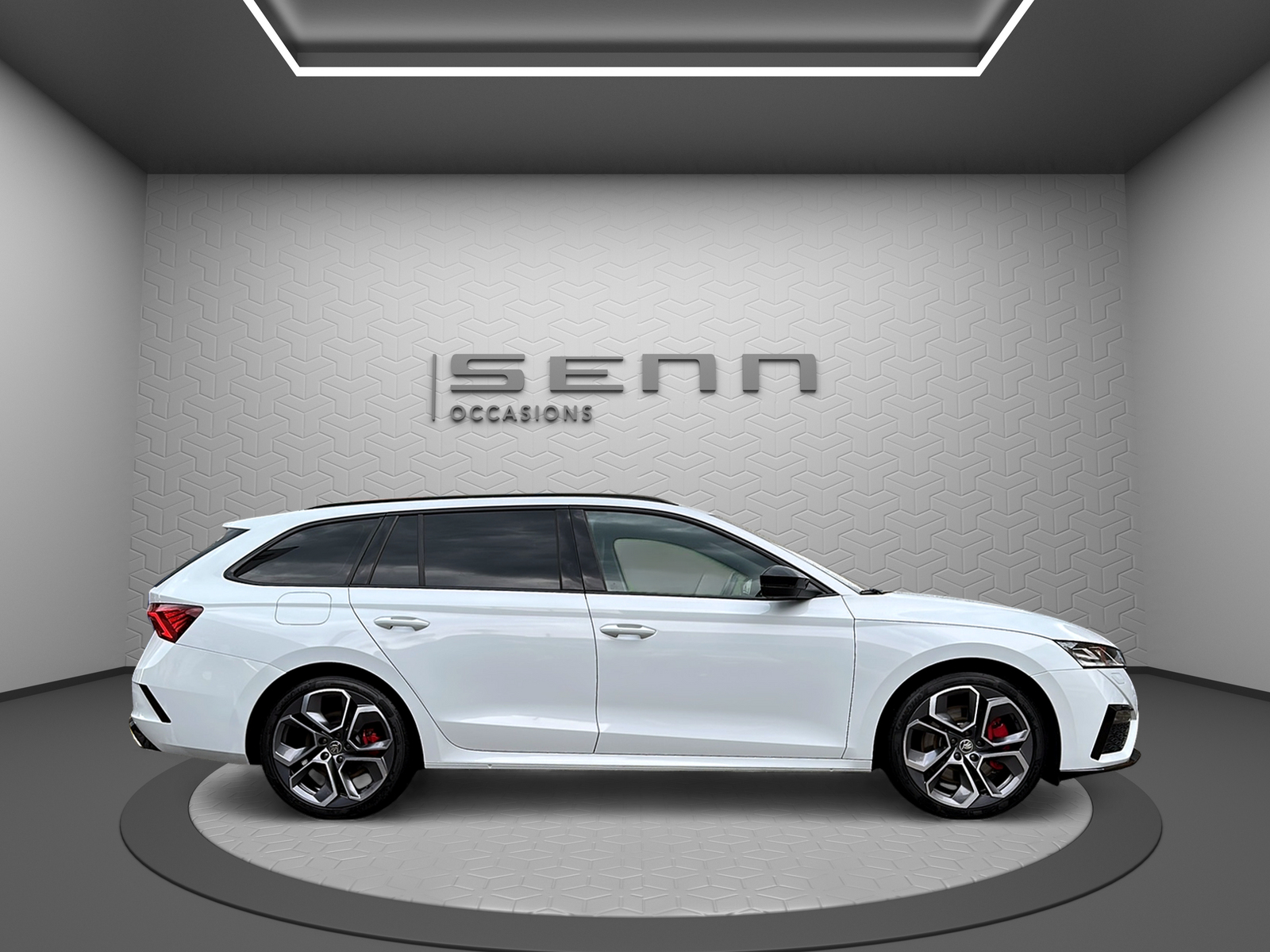 SKODA Octavia Combi 2.0 TSI DSG RS-image-6