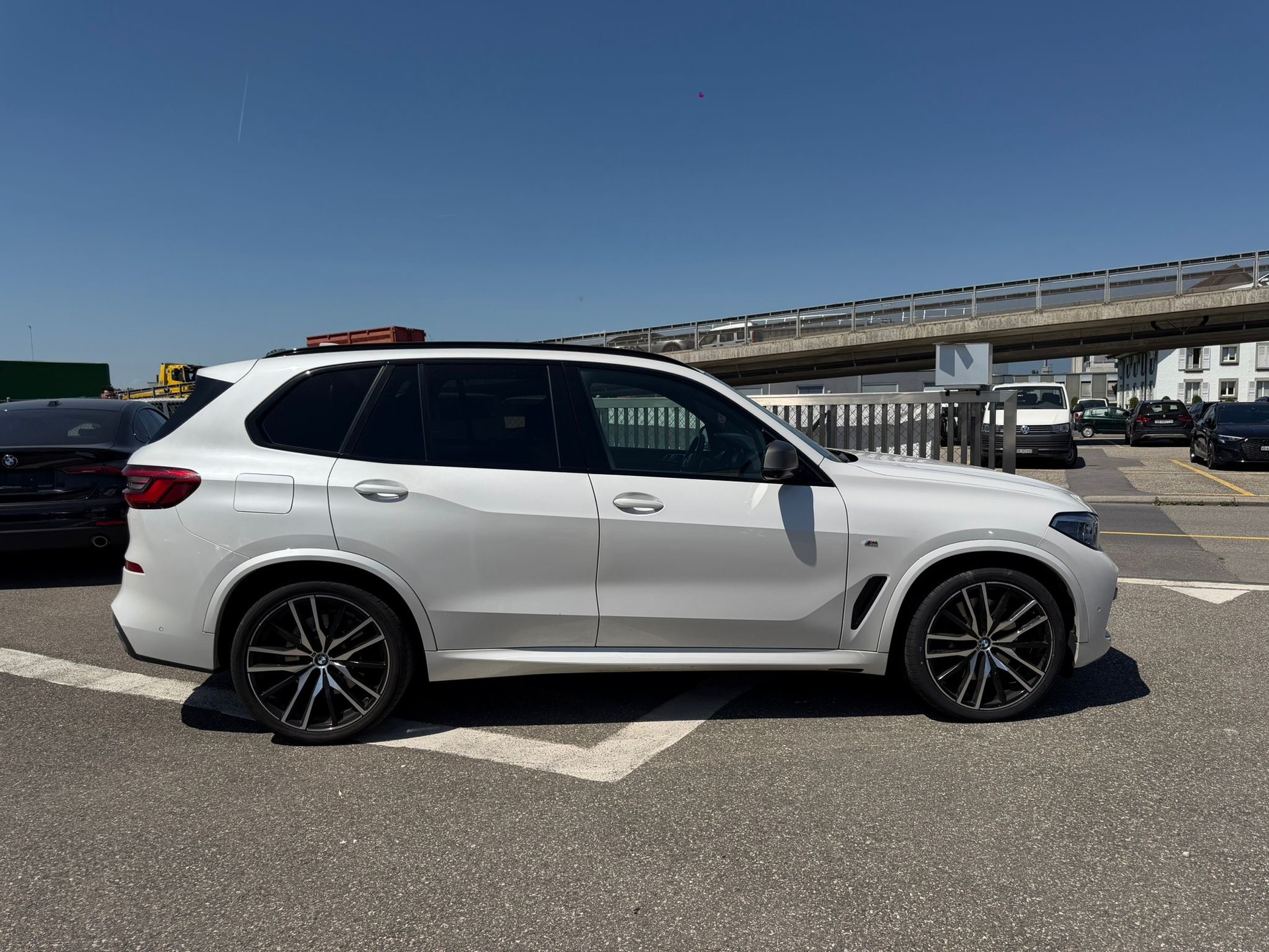 BMW X5 xDrive 40i Steptronic M-Pack 🇨🇭 garantie 2 ans full option-image-6