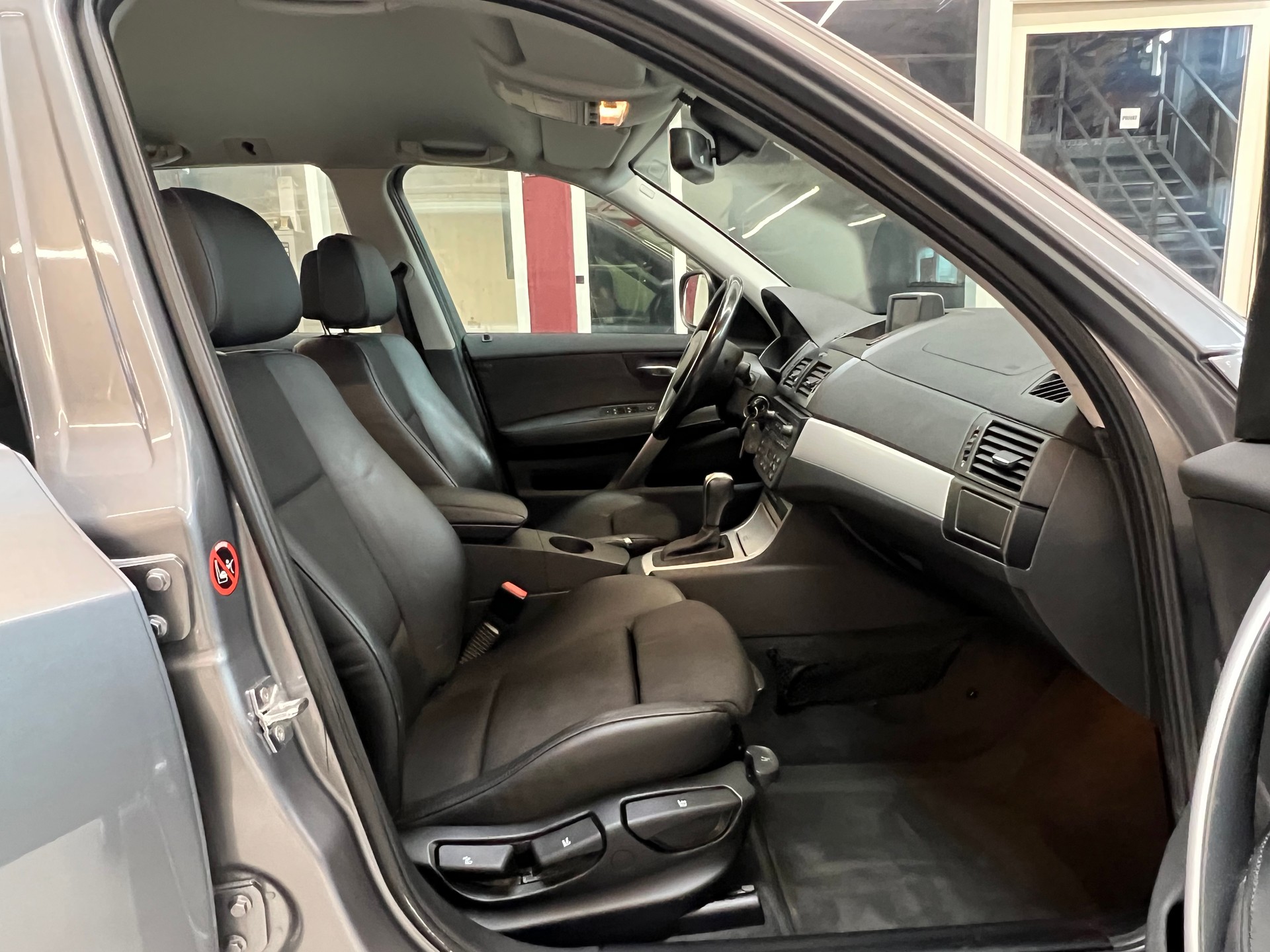BMW X3 xDrive 30d (3.0d)-image-13
