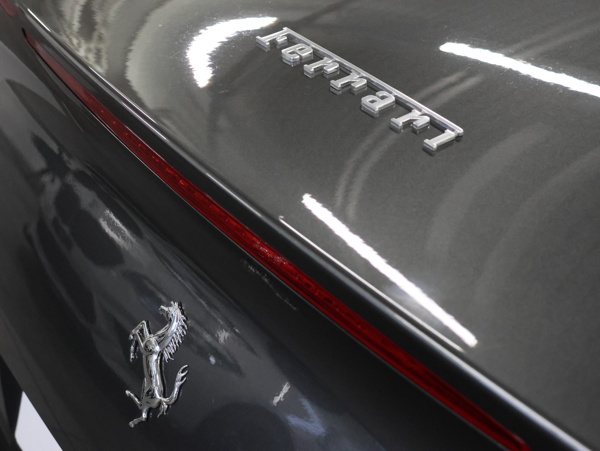 FERRARI California 4.3 V8 *Carplay* *Kein OPF*-image-11