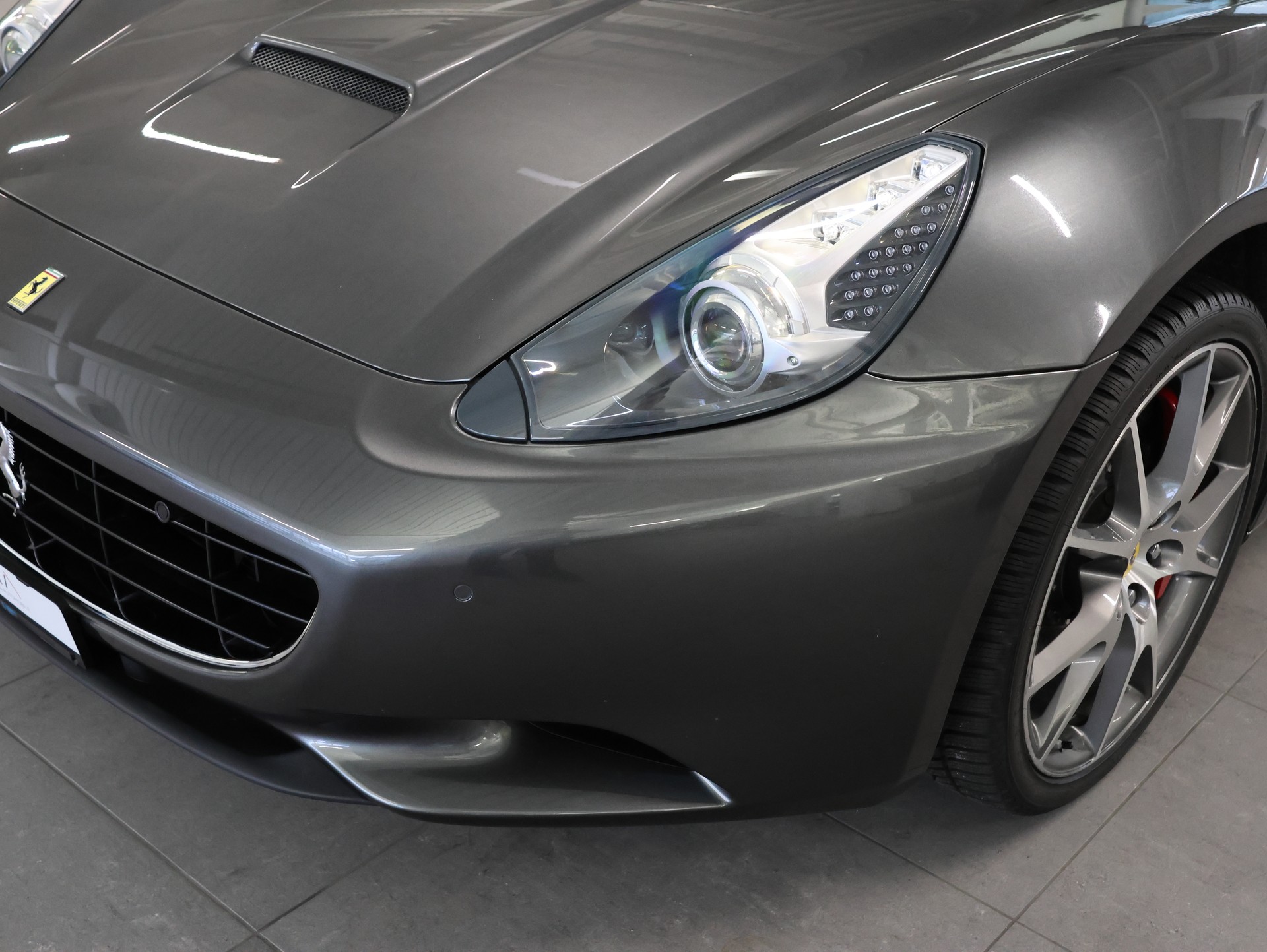 FERRARI California 4.3 V8 *Carplay* *Kein OPF*-image-8