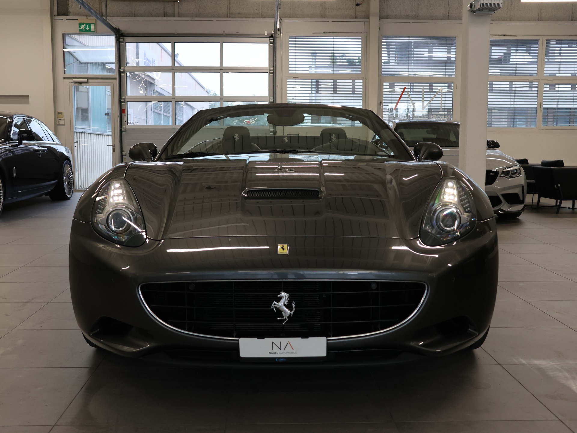 FERRARI California 4.3 V8 *Carplay* *Kein OPF*-image-3
