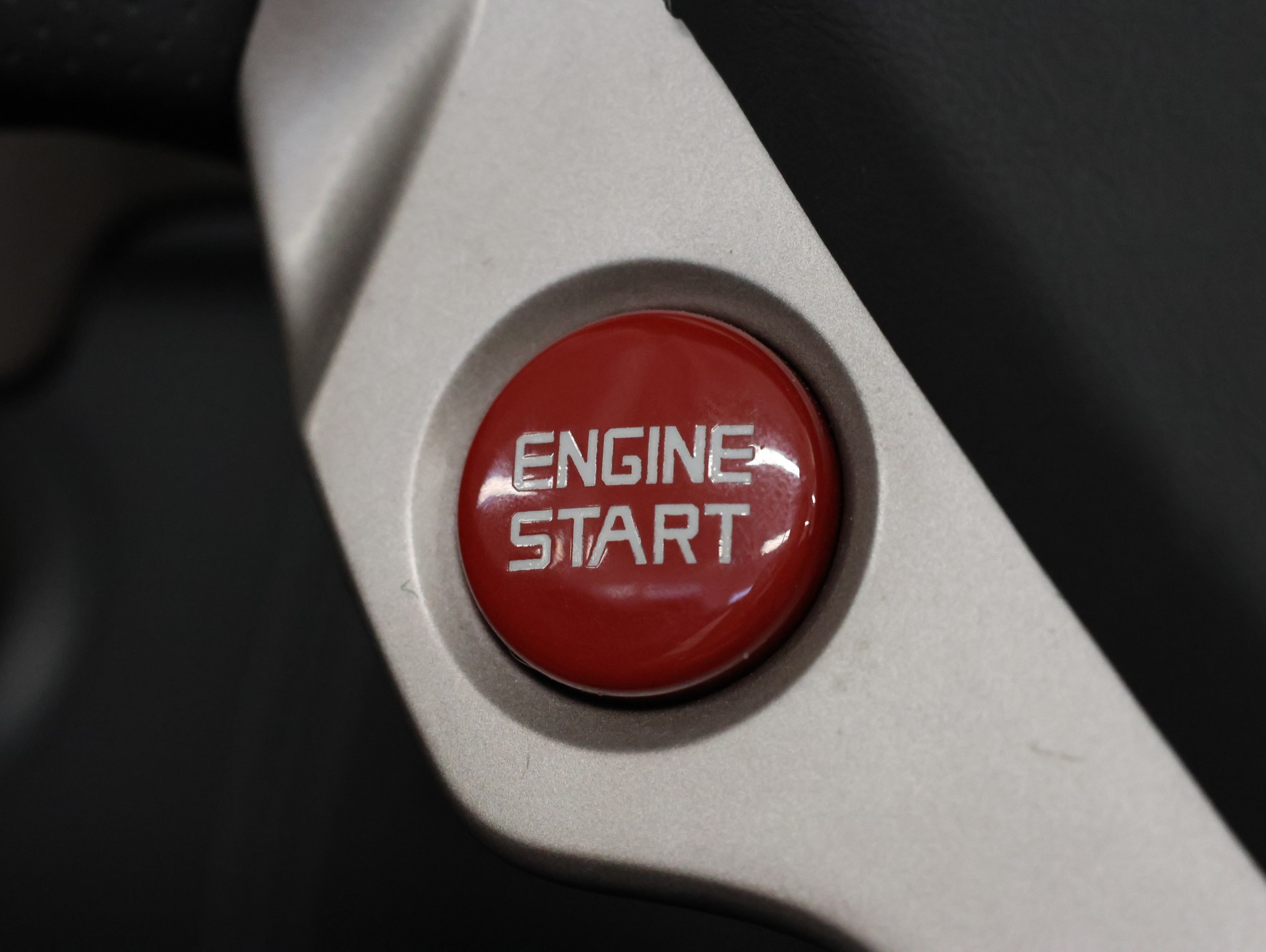 FERRARI California 4.3 V8 *Carplay* *Kein OPF*-image-23