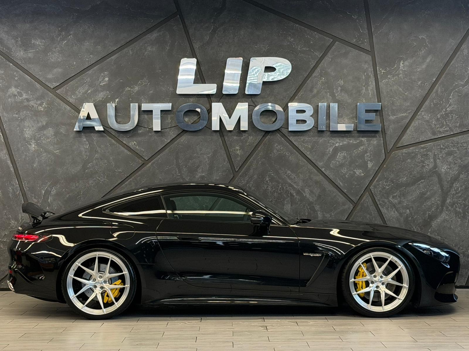 MERCEDES-BENZ AMG GT 63 4Matic+ Executive Edition-image-3