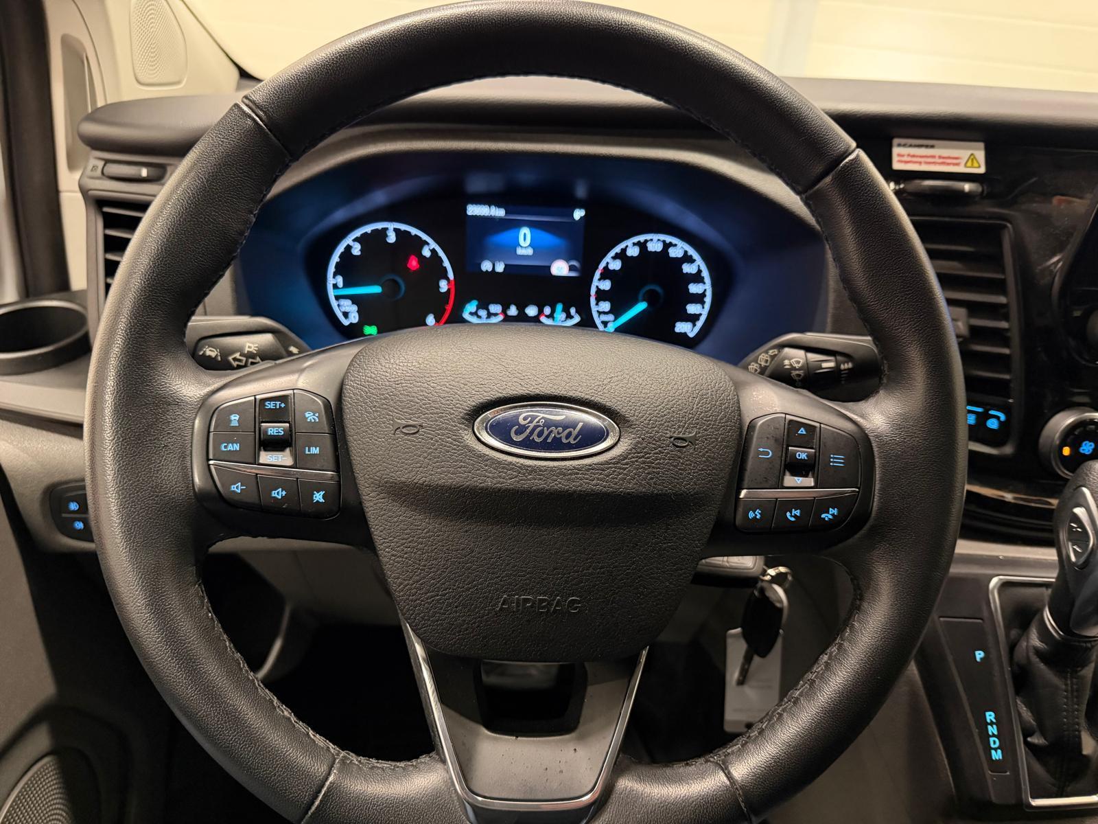 FORD Tourneo C Bus 320 L1 2.0 TDCi 185 Titanium X-image-18