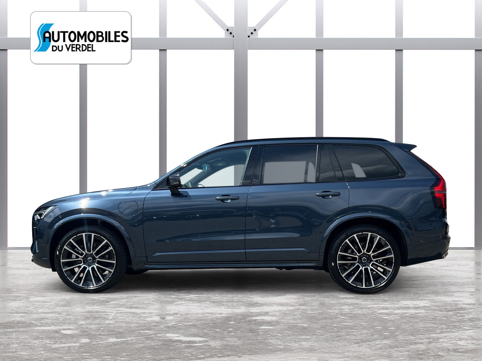 VOLVO XC90 2.0 T8 TE Black Edition eAWD-showroom-element-1