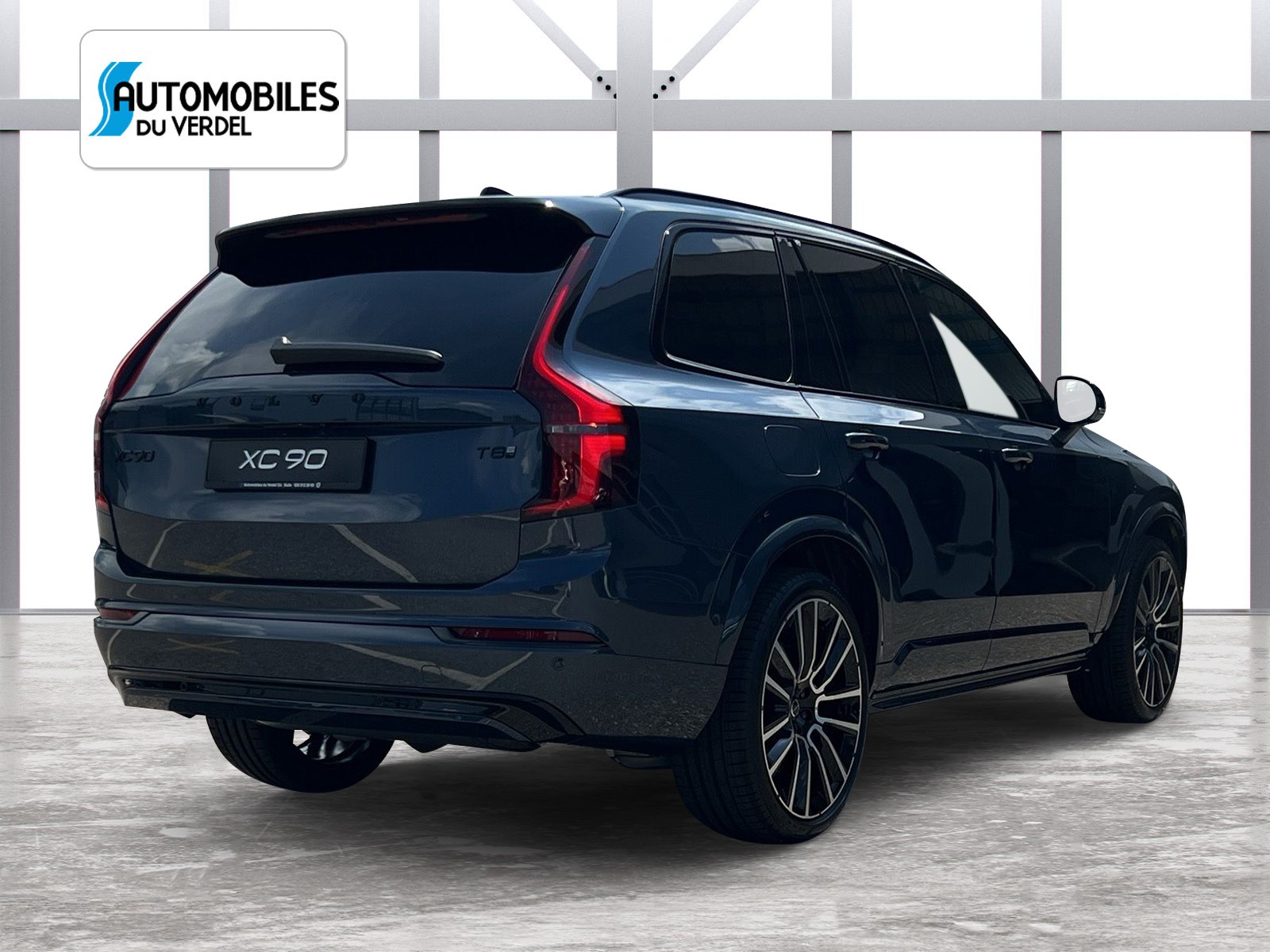 VOLVO XC90 2.0 T8 TE Black Edition eAWD-image-4
