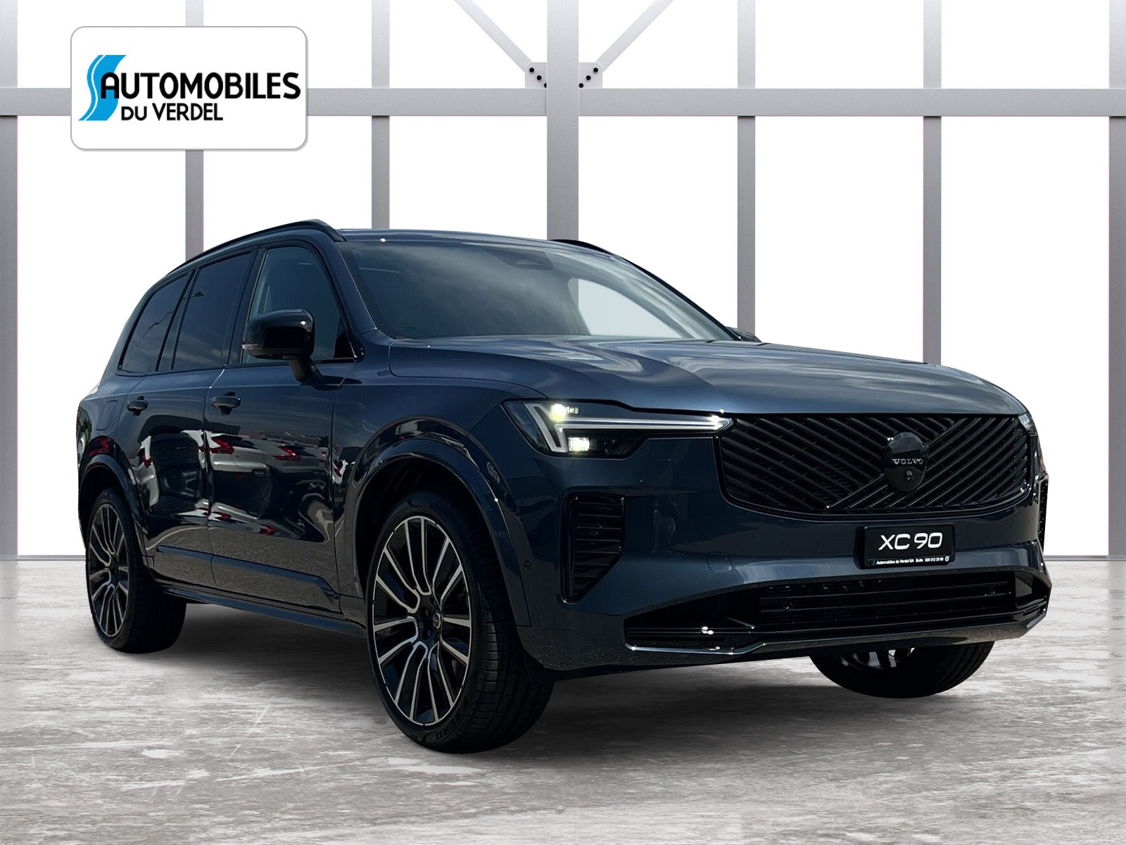 VOLVO XC90 2.0 T8 TE Black Edition eAWD-image-7