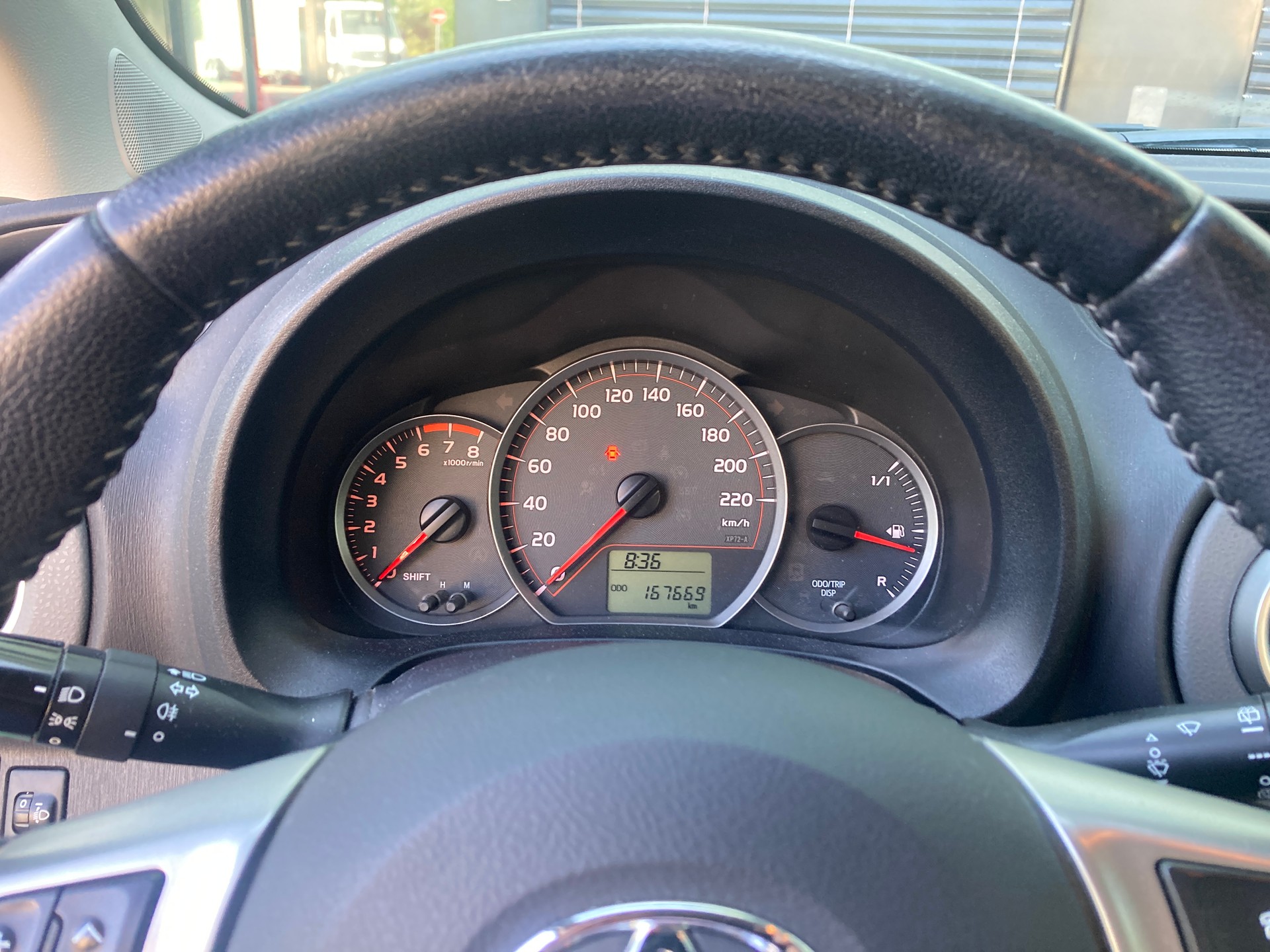 TOYOTA Yaris 1.33 Luna-image-12