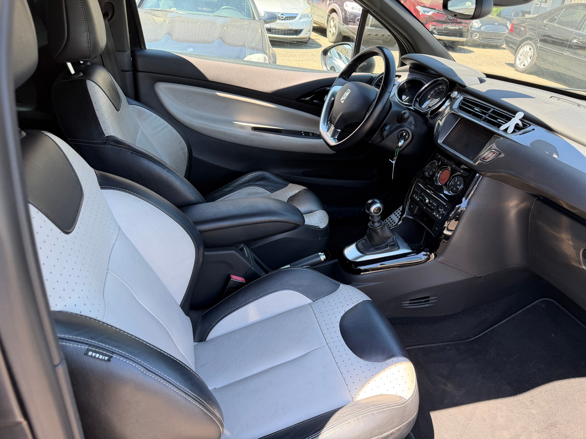 DS AUTOMOBILES DS3 1.6 THP Sport Chic-image-6