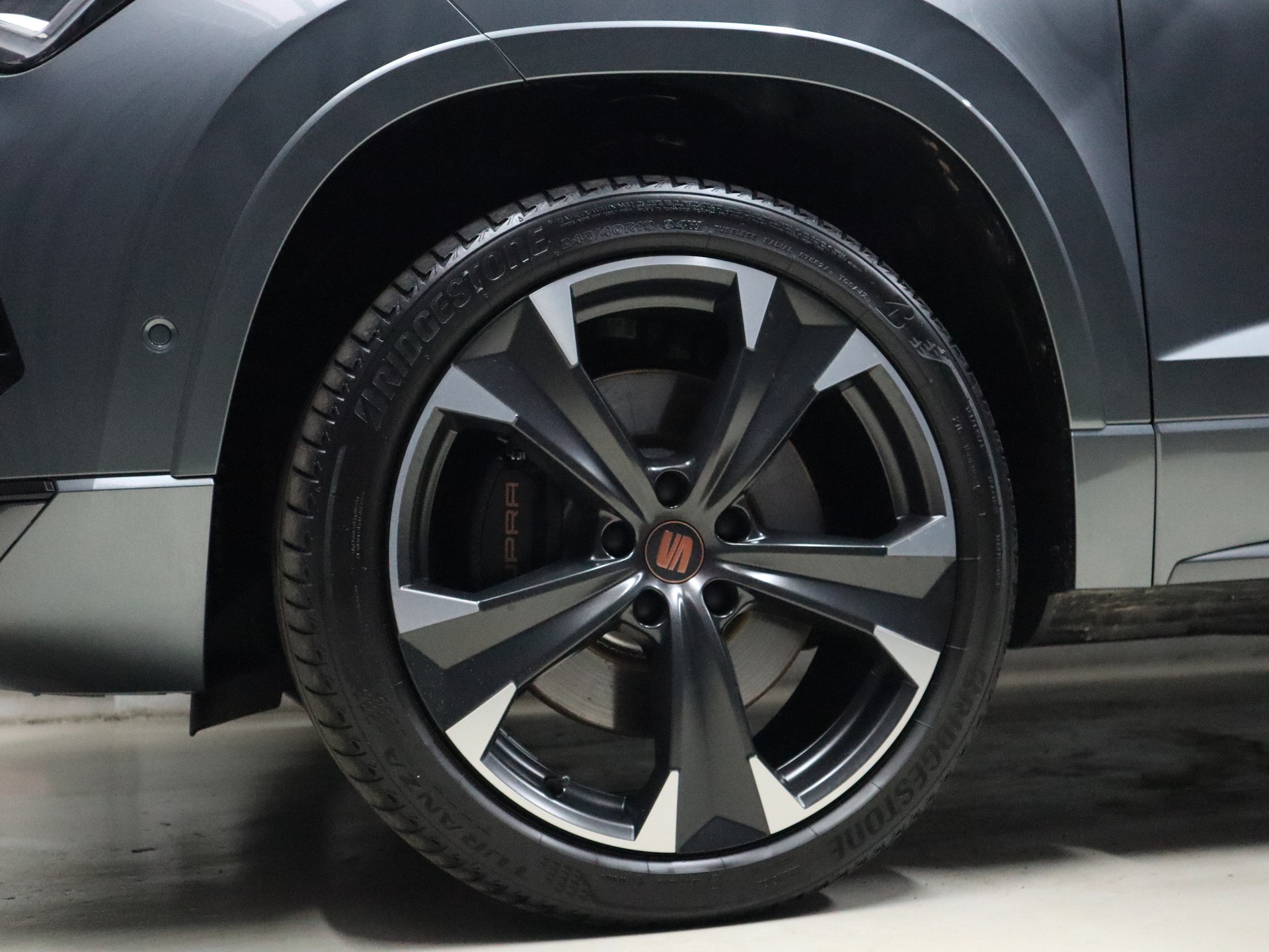 CUPRA Ateca 2.0TSI VZ 4Drive DSG - Panorama - Navi - Sportsitze - 360° Kamera - AHK - 300 PS-image-7