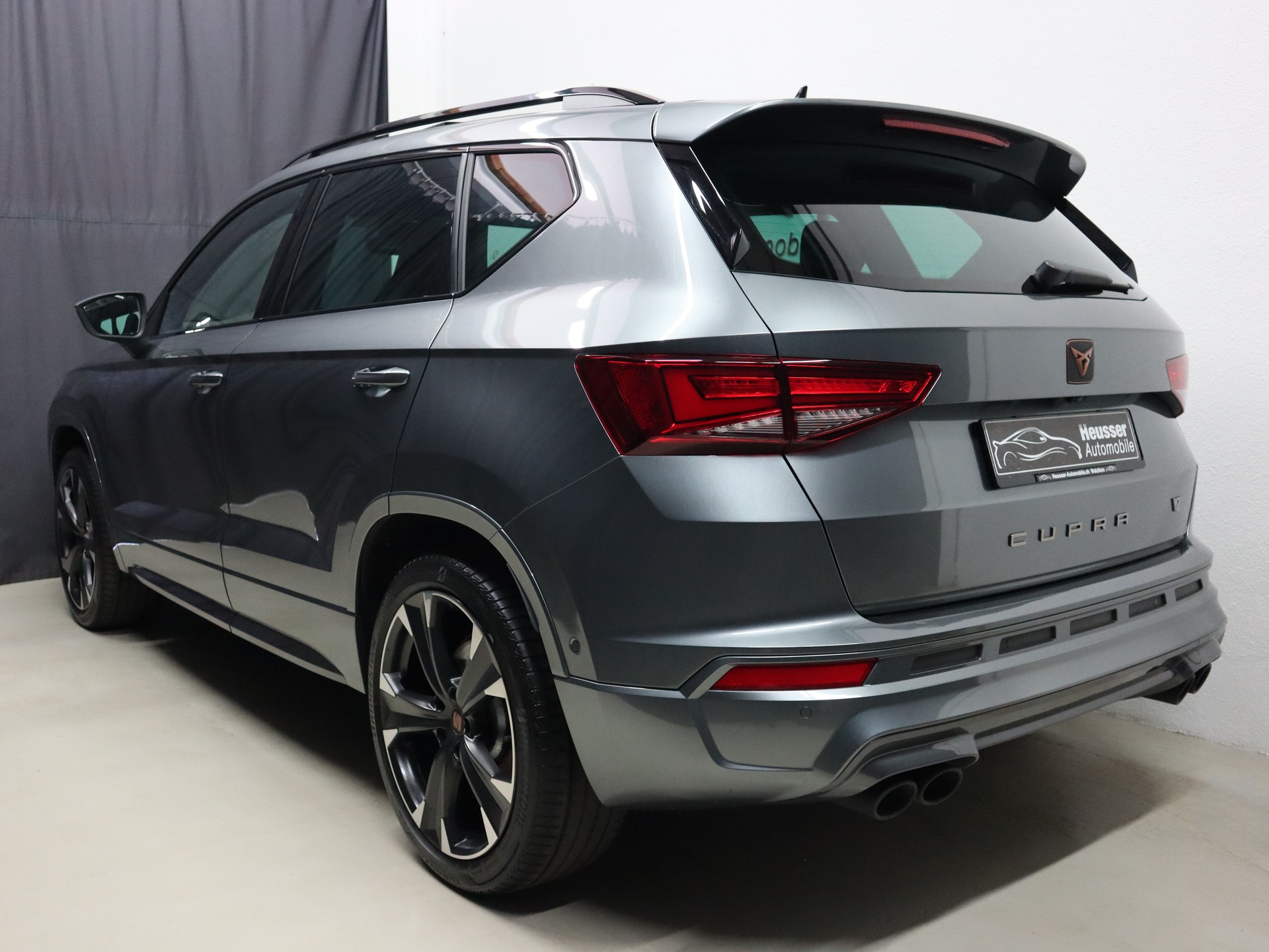 CUPRA Ateca 2.0TSI VZ 4Drive DSG - Panorama - Navi - Sportsitze - 360° Kamera - AHK - 300 PS-image-4