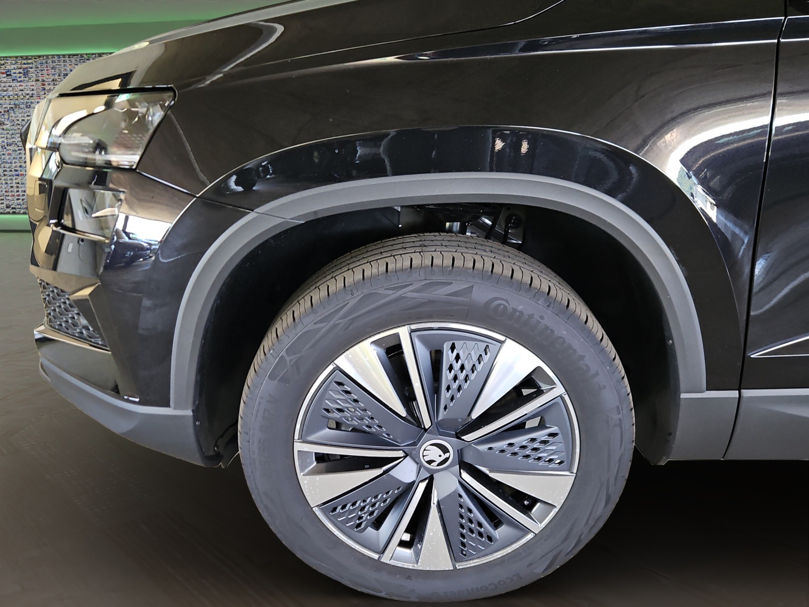 SKODA Karoq 1.5 TSI Dynamic DSG-image-5