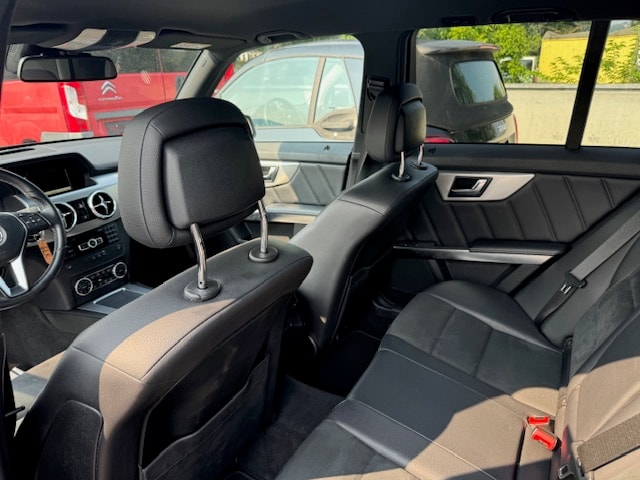 MERCEDES-BENZ GLK 220 BlueTEC 4Matic 7G-Tronic-image-13