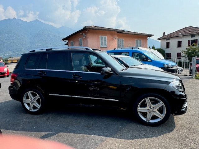 MERCEDES-BENZ GLK 220 BlueTEC 4Matic 7G-Tronic-image-5