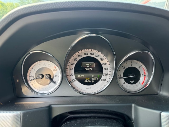 MERCEDES-BENZ GLK 220 BlueTEC 4Matic 7G-Tronic-image-12