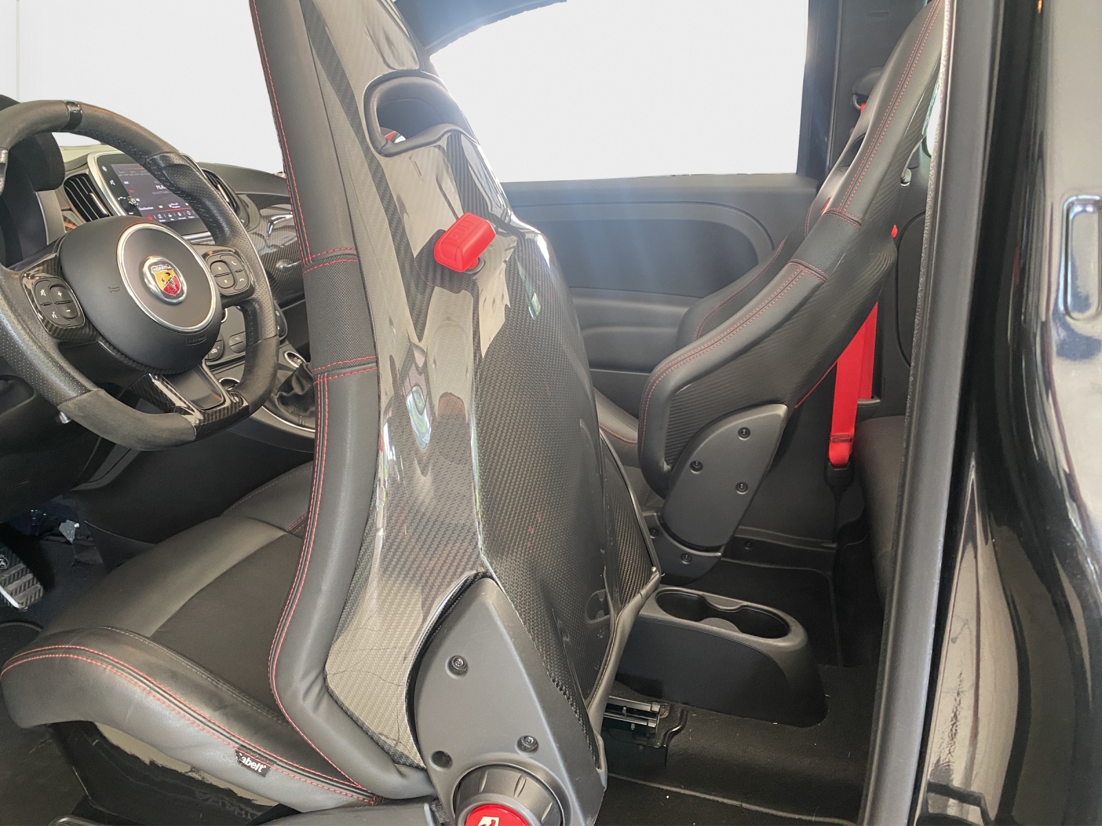 FIAT 595C 1.4 16V Turbo Abarth Esseesse-image-16