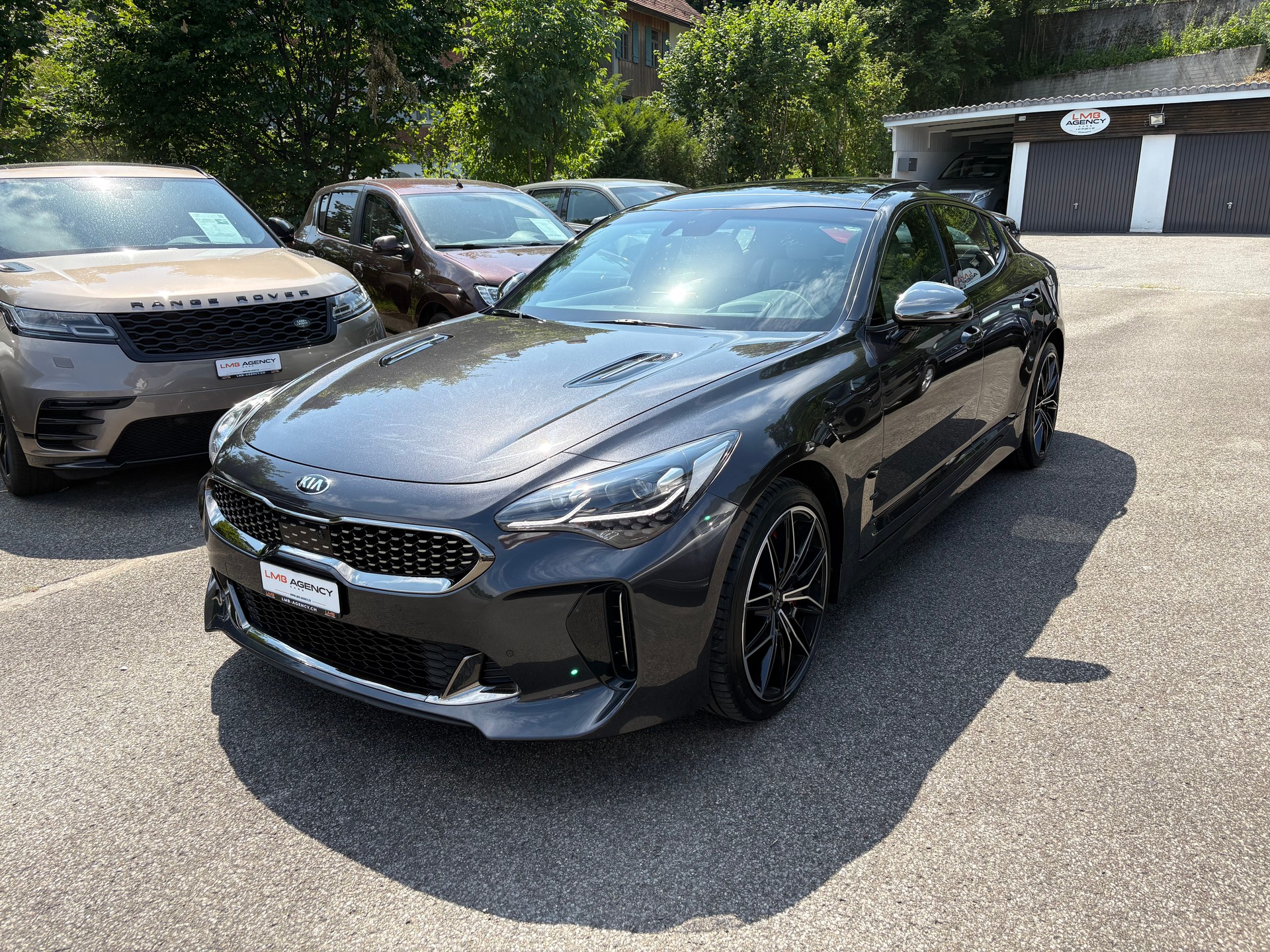 KIA Stinger 3.3 T-GDi GT Automat AWD-image-2