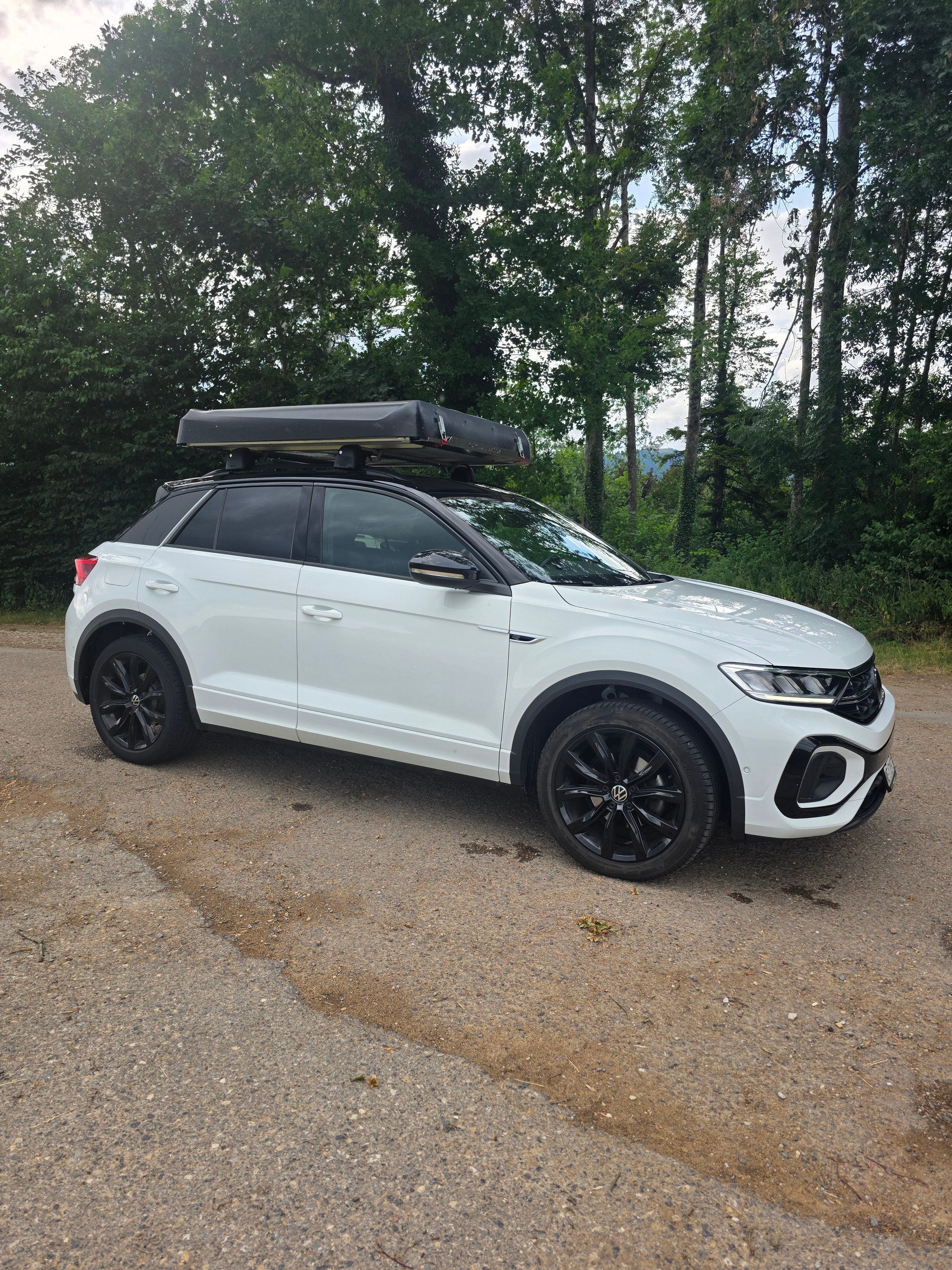 VW 1.5 TSI R-Line DSG-image-1