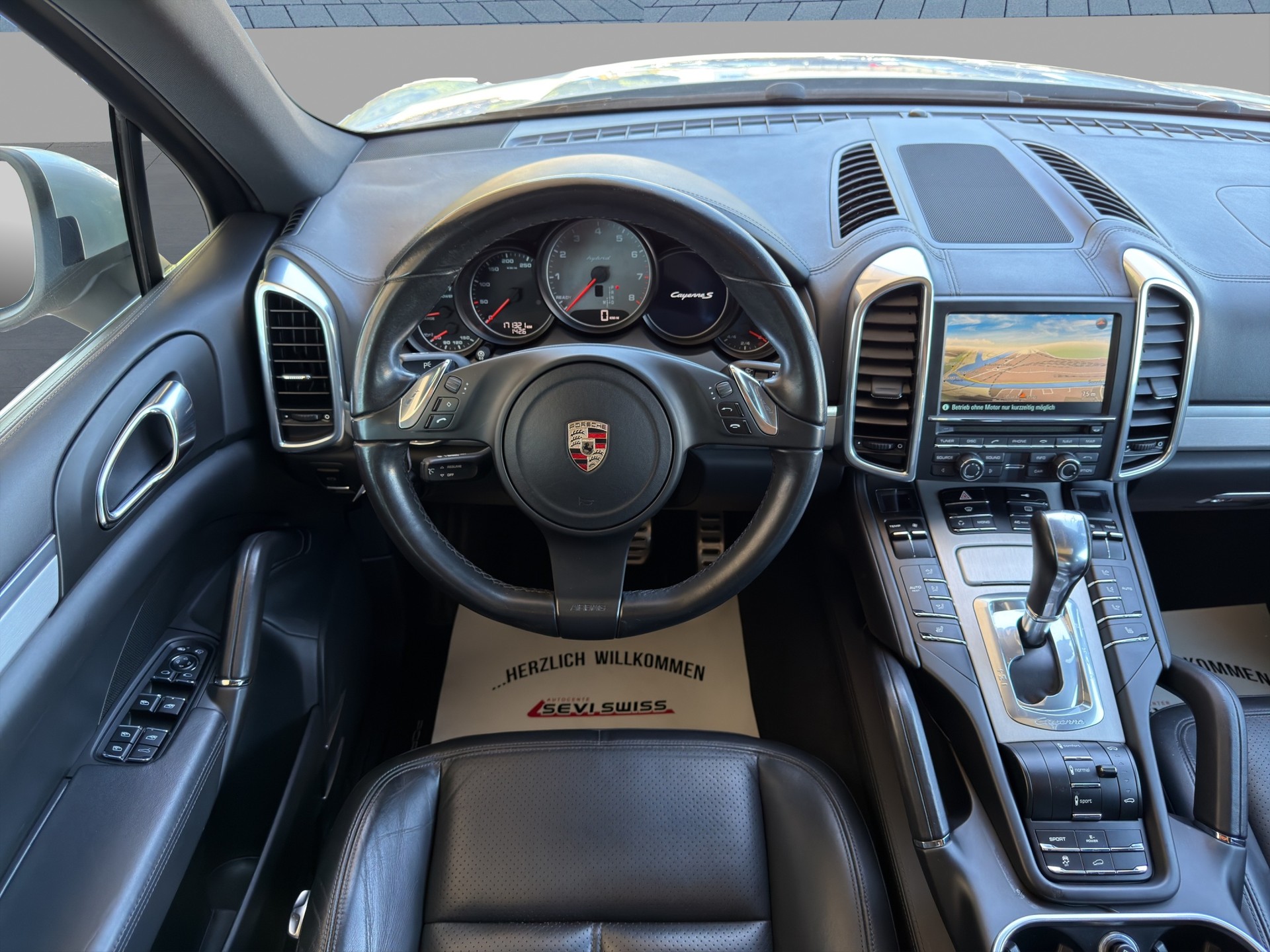 PORSCHE Cayenne S Hybrid*Frisch ab MFK,1 Jahr oder 20000km Garantie*-image-10