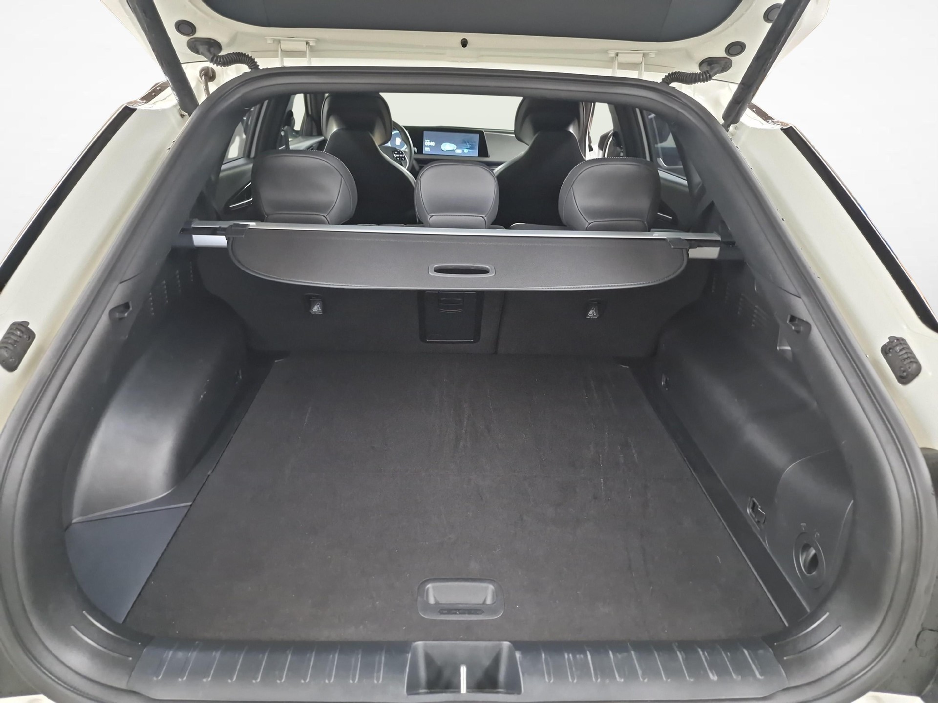 KIA EV6 77 kWh GT-Line 4x4-image-11