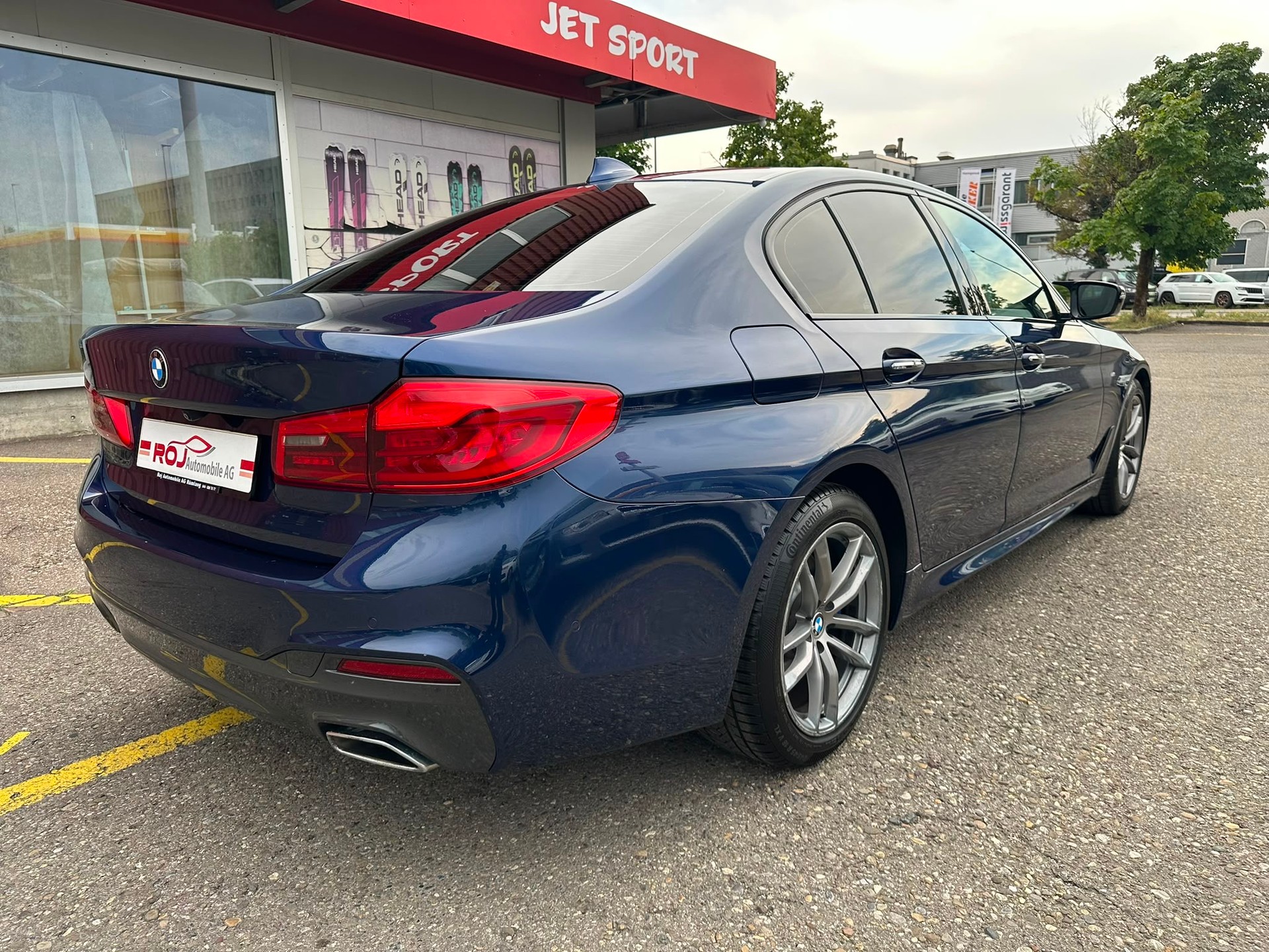 BMW 530i xDrive Steptronic-image-5
