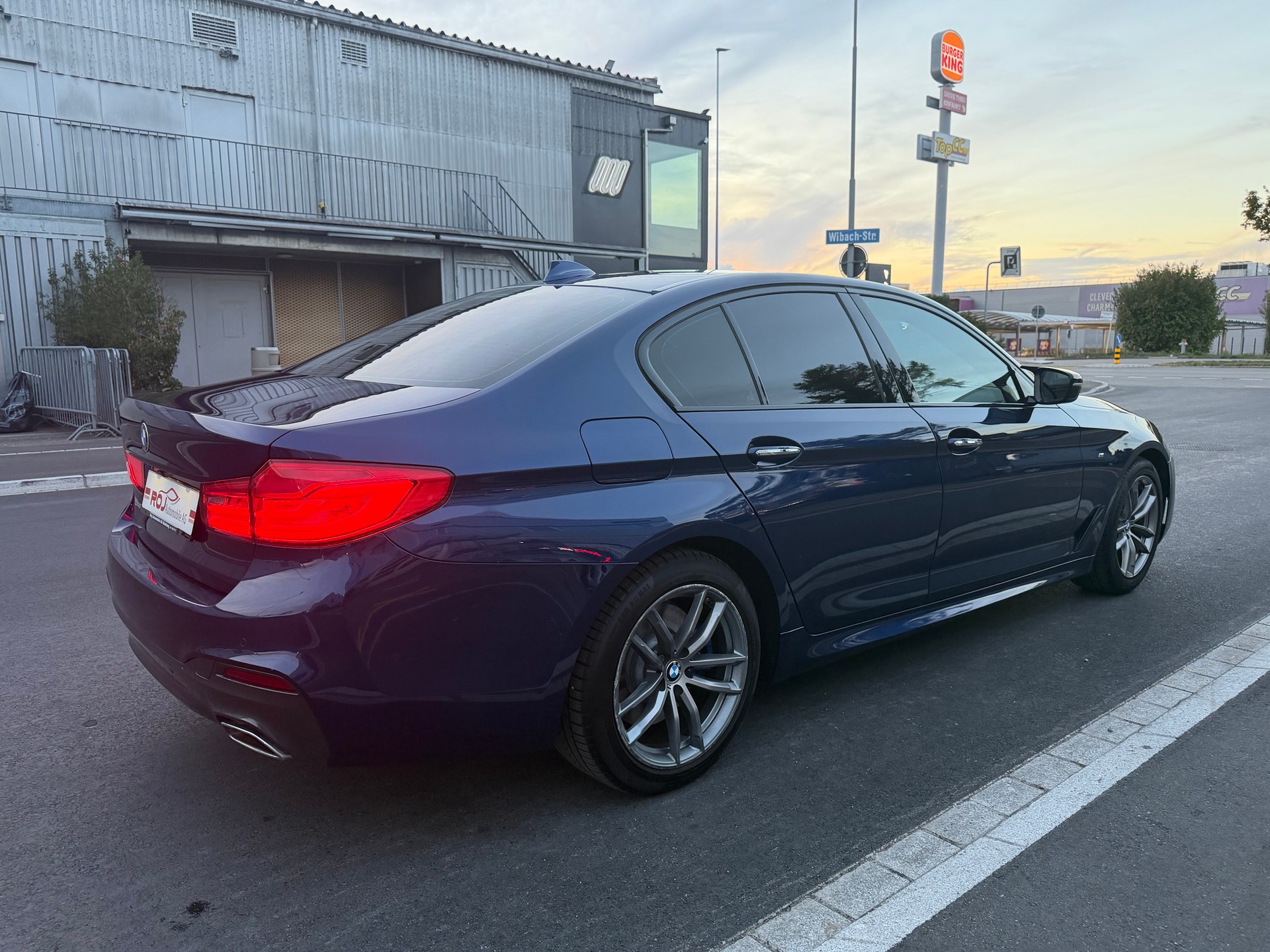 BMW 530i xDrive Steptronic-image-4