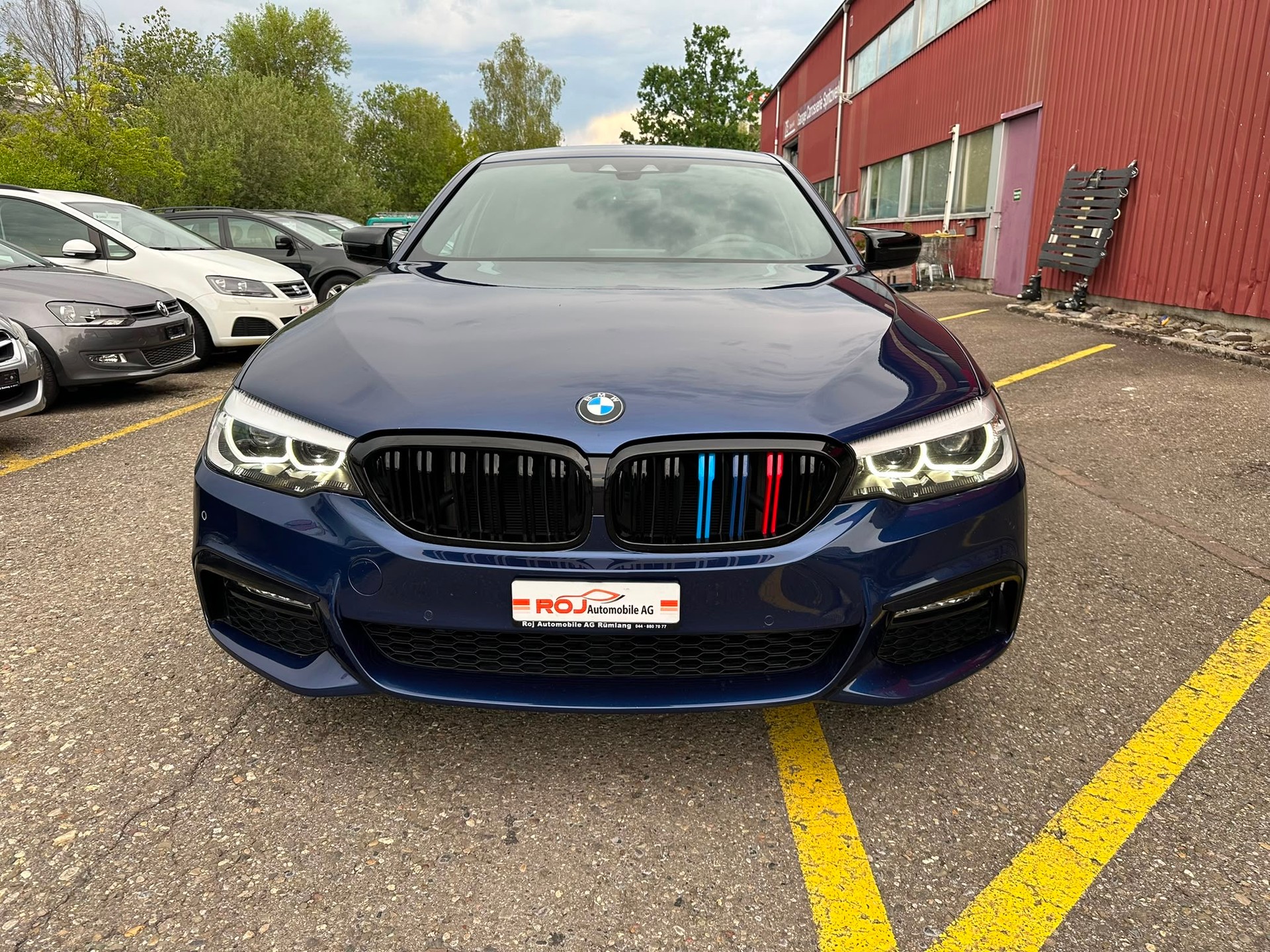 BMW 530i xDrive Steptronic-image-2