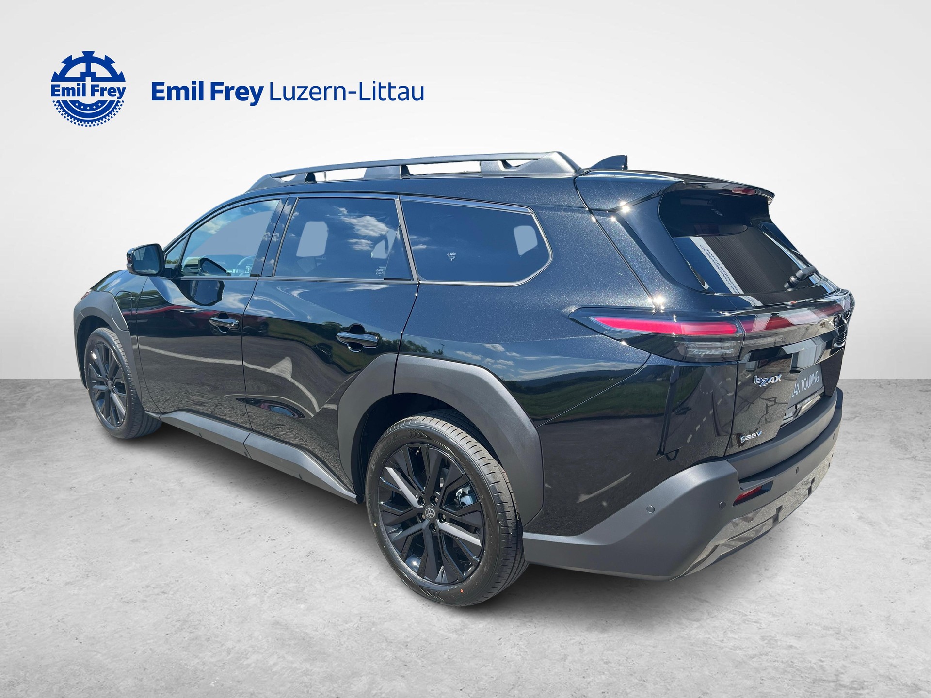 TOYOTA bZ4X Touring Premium AWD-image-2