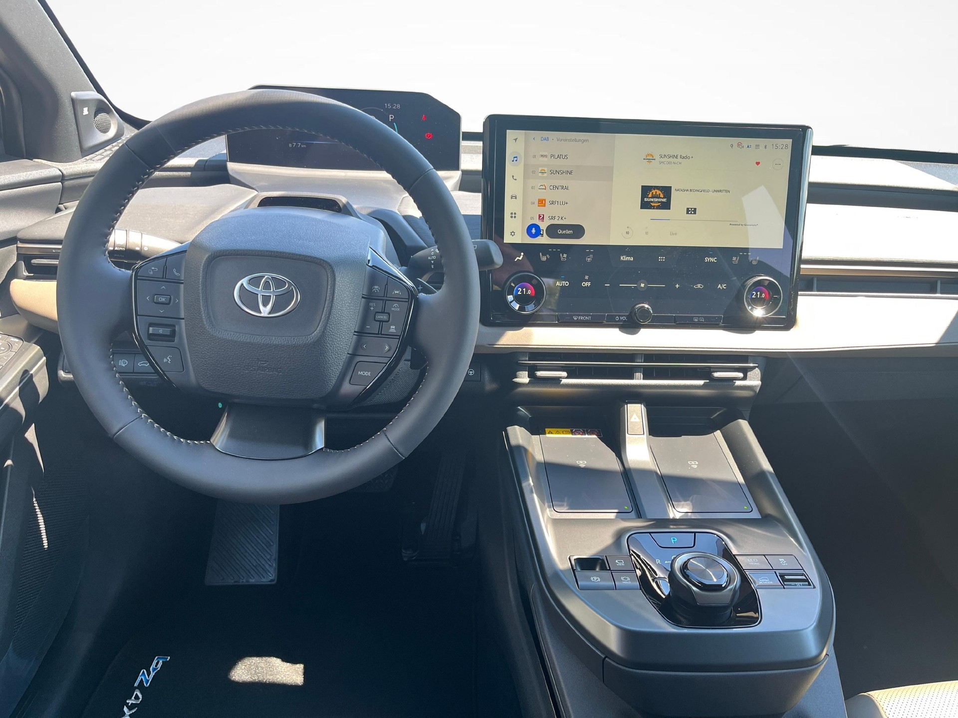 TOYOTA bZ4X Touring Premium AWD-image-8