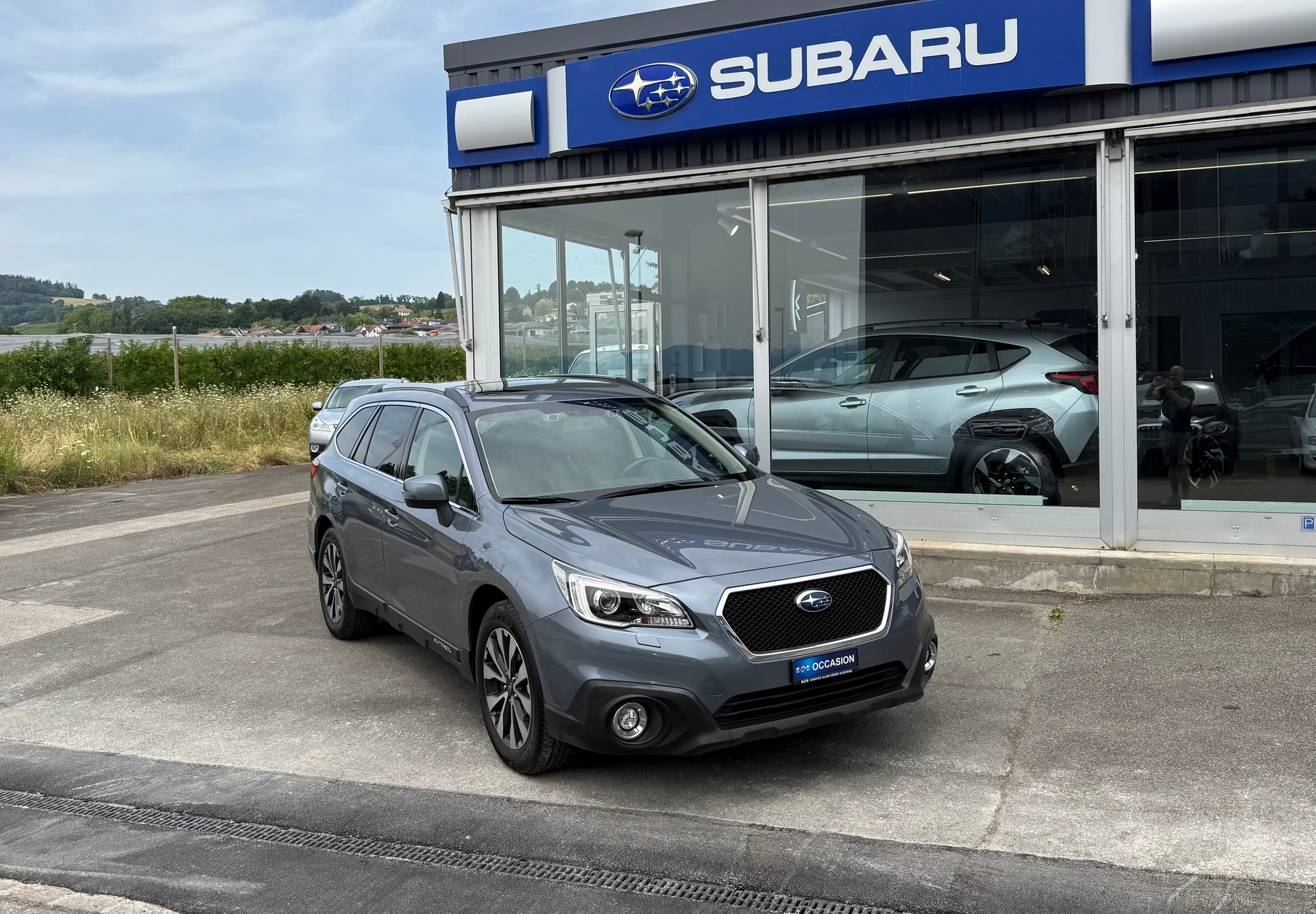 SUBARU Outback 2.5i Luxury AWD Lineartronic