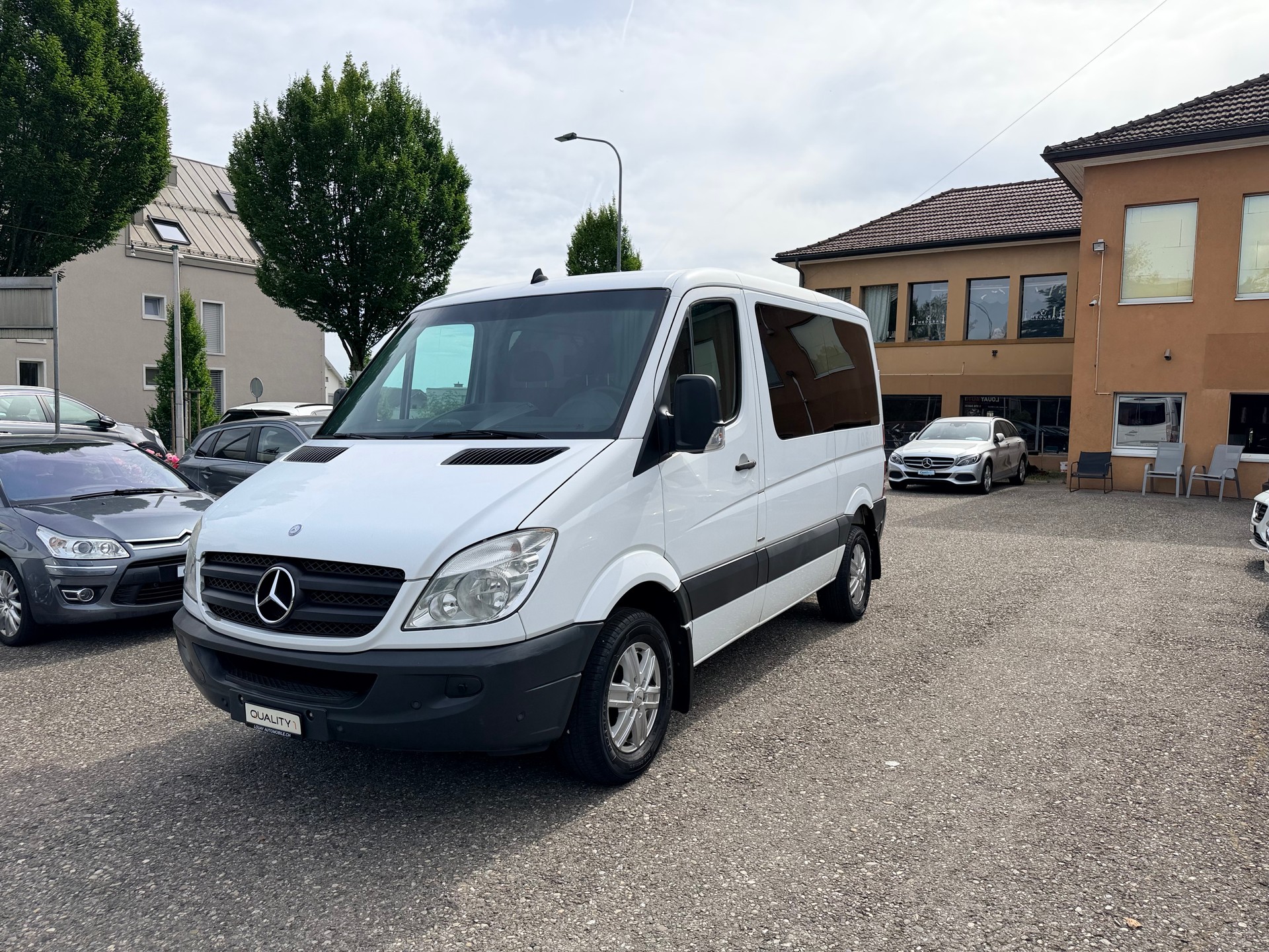 MERCEDES-BENZ Sprinter 216 CDI Kompakt-image-11