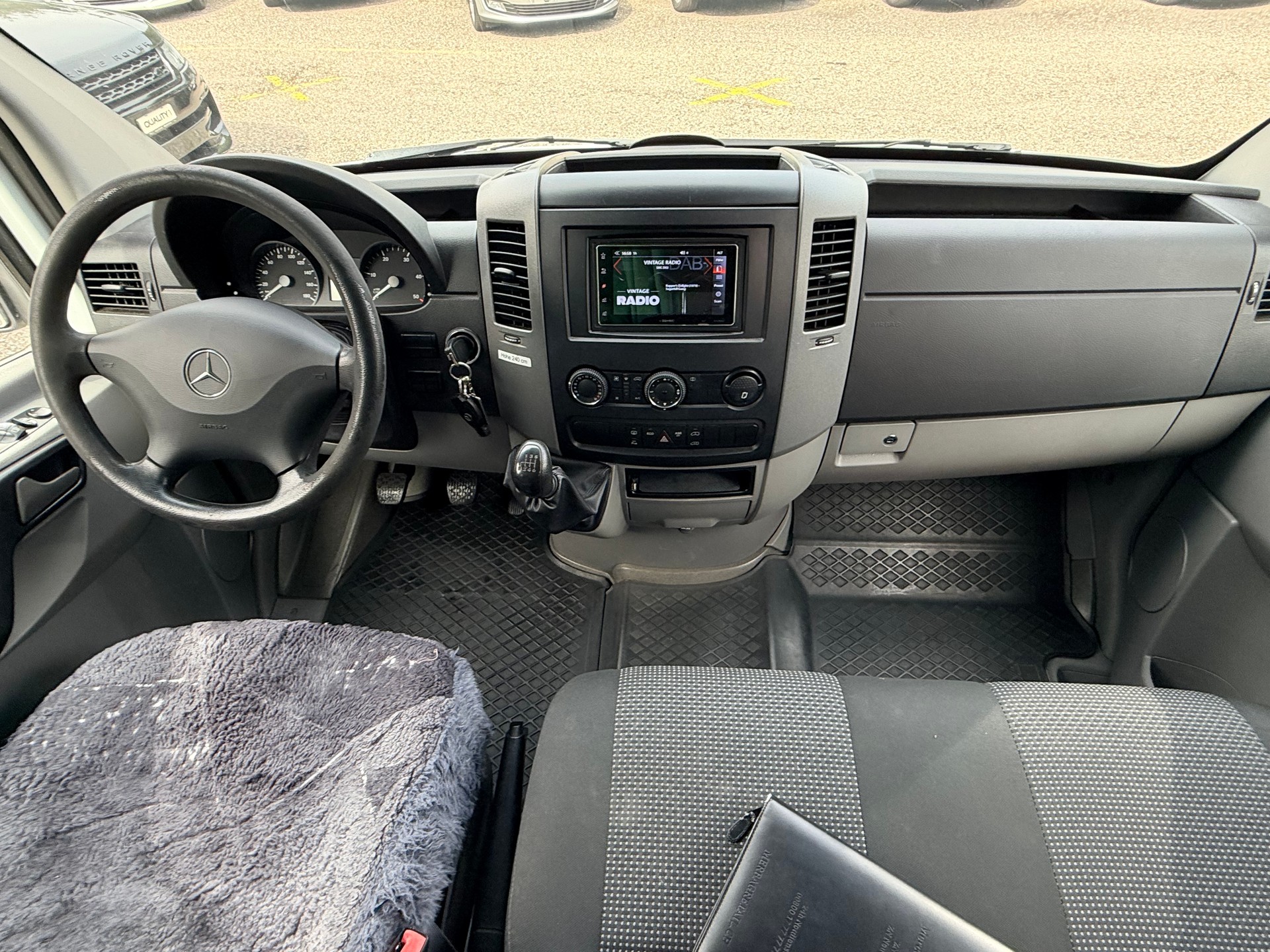 MERCEDES-BENZ Sprinter 216 CDI Kompakt-image-18