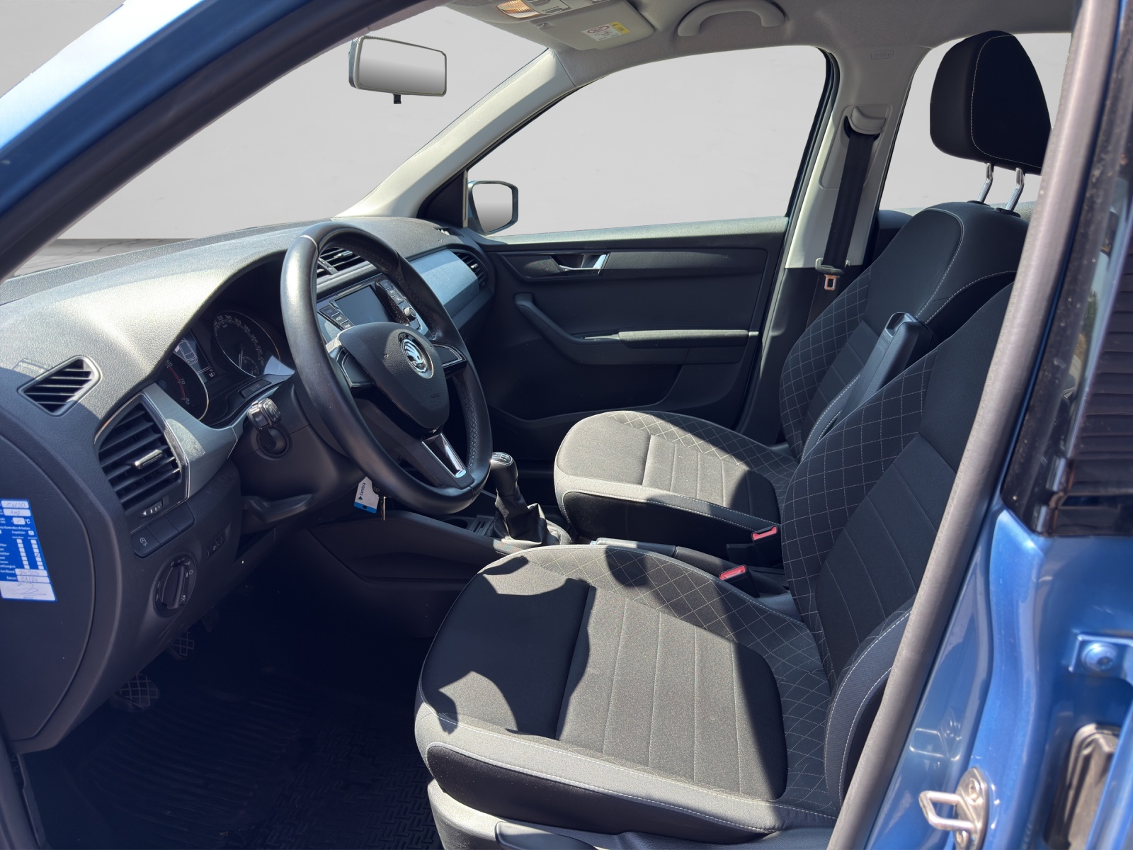 SKODA Fabia 1.0 MPI Ambition Frisch ab MFK-image-9