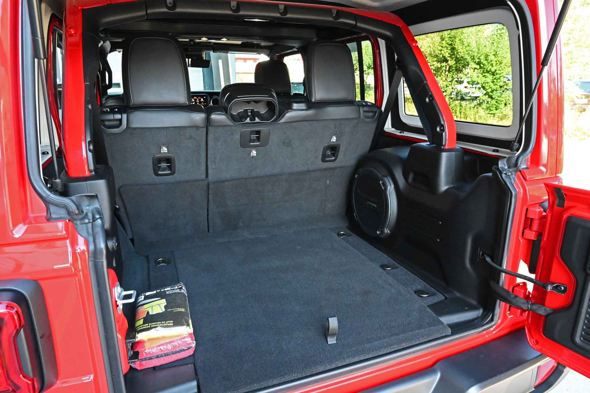 JEEP Wrangler Rubicon 392 6.4 V8-image-19
